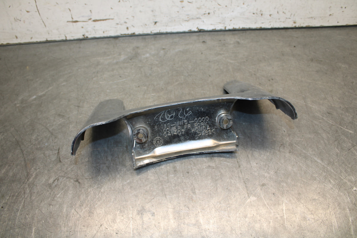 93-00 HONDA GOLDWING 1500 GL1500SE FRONT FORK LOWER COVER GUARD SHIELD  BB700