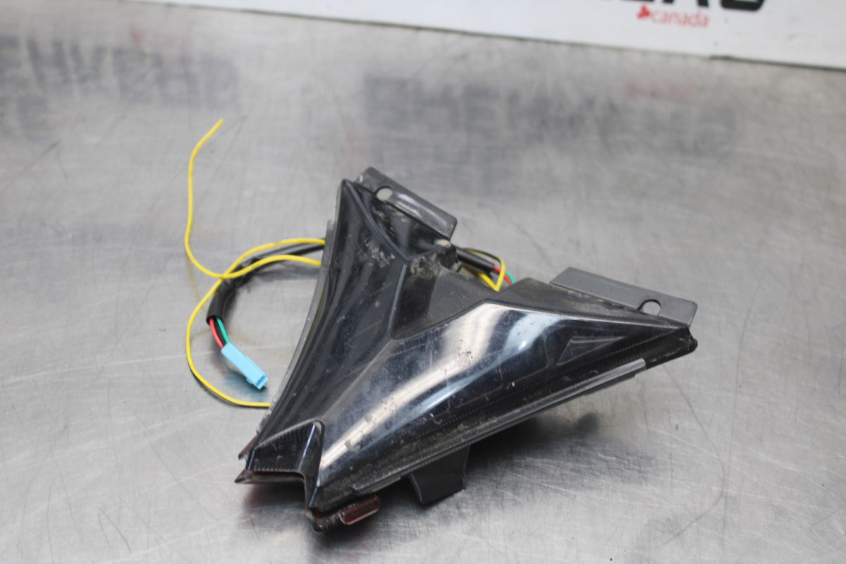 15 APRILIA RSV4 FACTORY APRC ABS AFTERMARKET REAR TAILLIGHT BACK LIGHT BB901