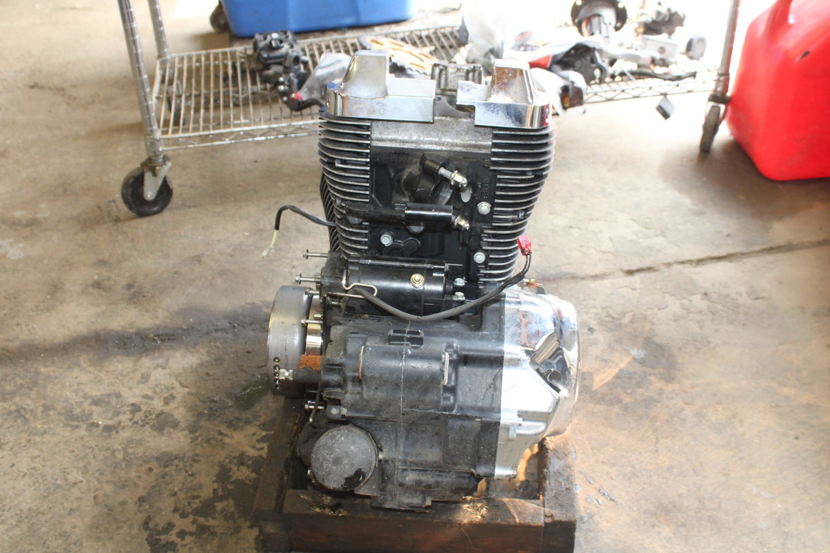 03 HONDA SHADOW SPIRIT 750 VT750DC ENGINE MOTOR BB907