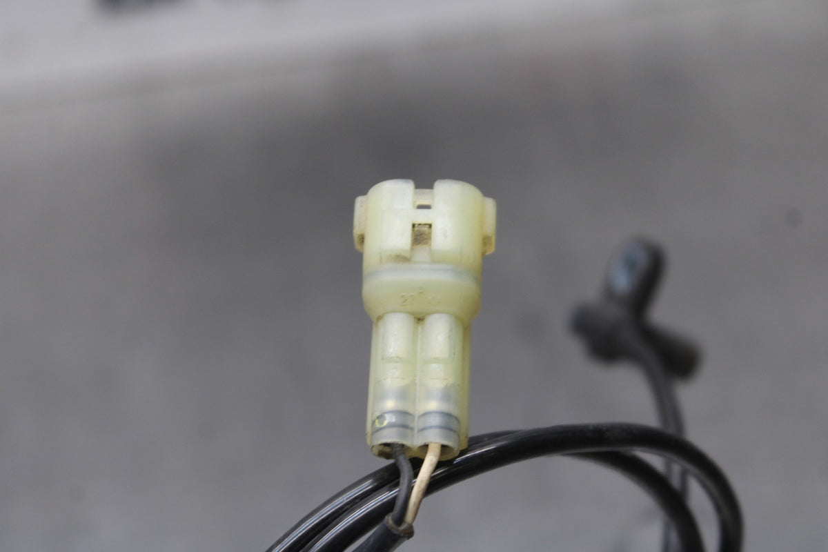 14 TRIUMPH STREET TRIPLE ABS FRONT ABS BRAKE SENSOR BB808