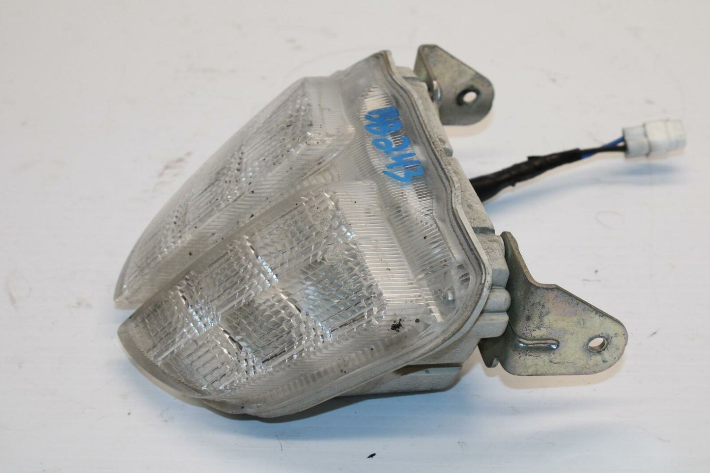06-07 SUZUKI GSXR600 REAR TAIL TAILLIGHT BACK BRAKE LIGHT BB243
