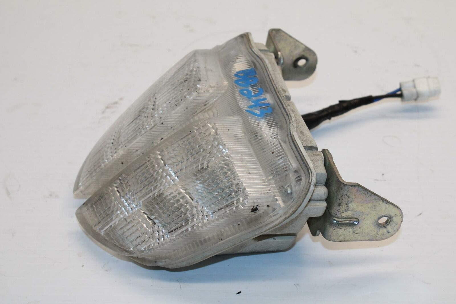 06-07 SUZUKI GSXR600 REAR TAIL TAILLIGHT BACK BRAKE LIGHT BB243