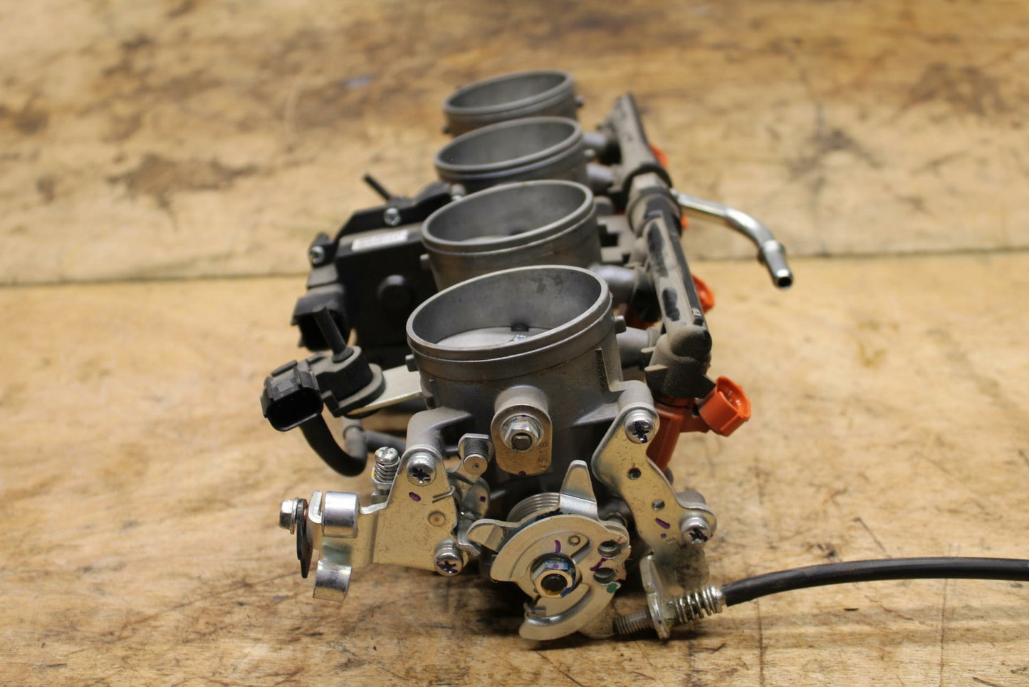 19-20 KAWASAKI NINJA ZX6R MAIN FUEL INJECTORS / THROTTLE BODIES BB338