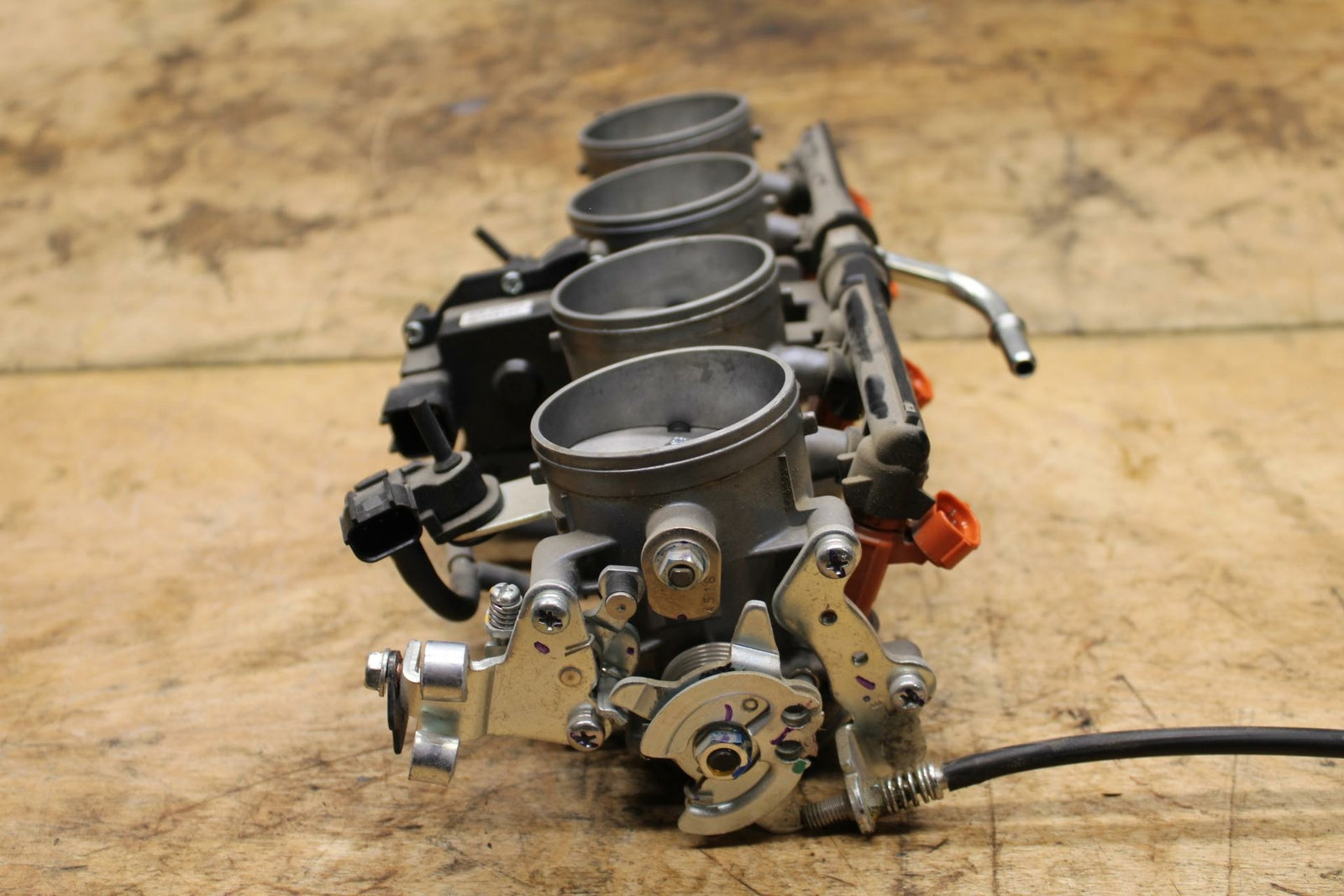 19-20 KAWASAKI NINJA ZX6R MAIN FUEL INJECTORS / THROTTLE BODIES BB338