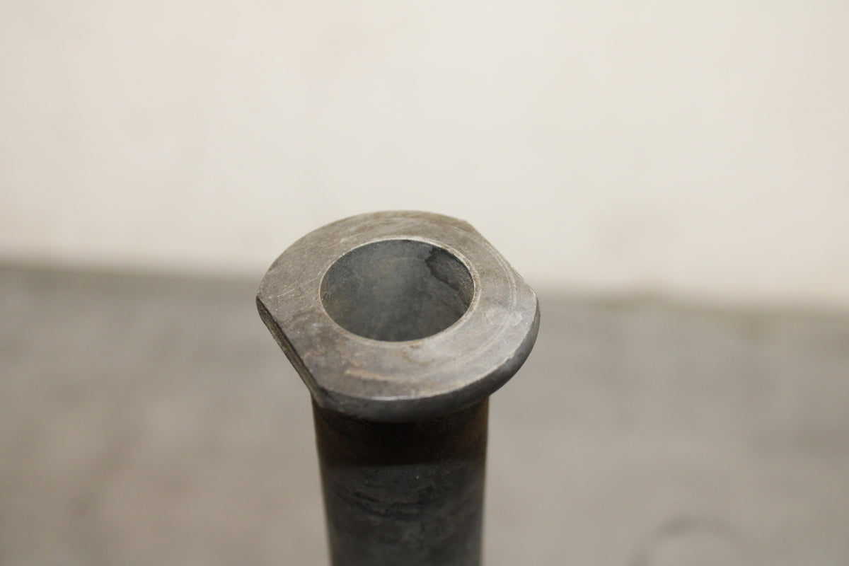 10-11 HONDA CBR1000RR REAR AXLE BACK WHEEL RIM PIVOT BOLT AXEL BB128