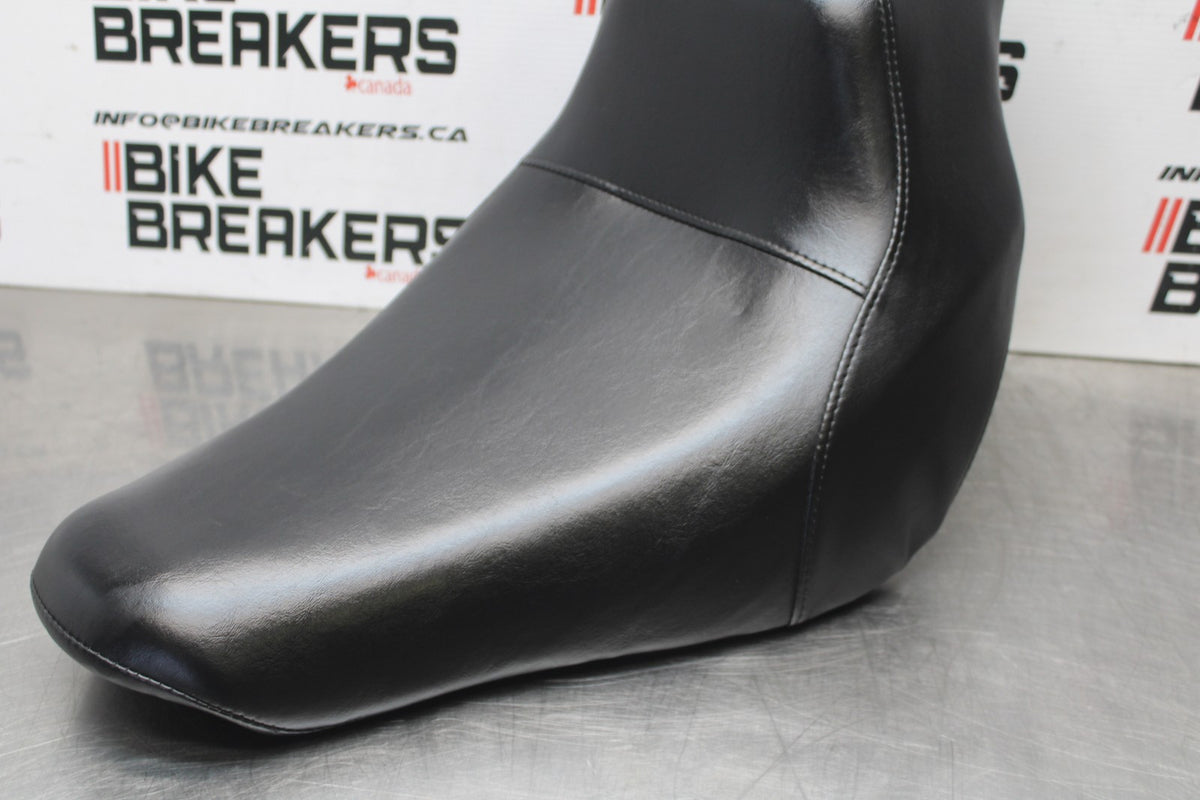 22 HARLEY-DAVIDSON SOFTAIL FRONT DRIVERS SEAT BB859