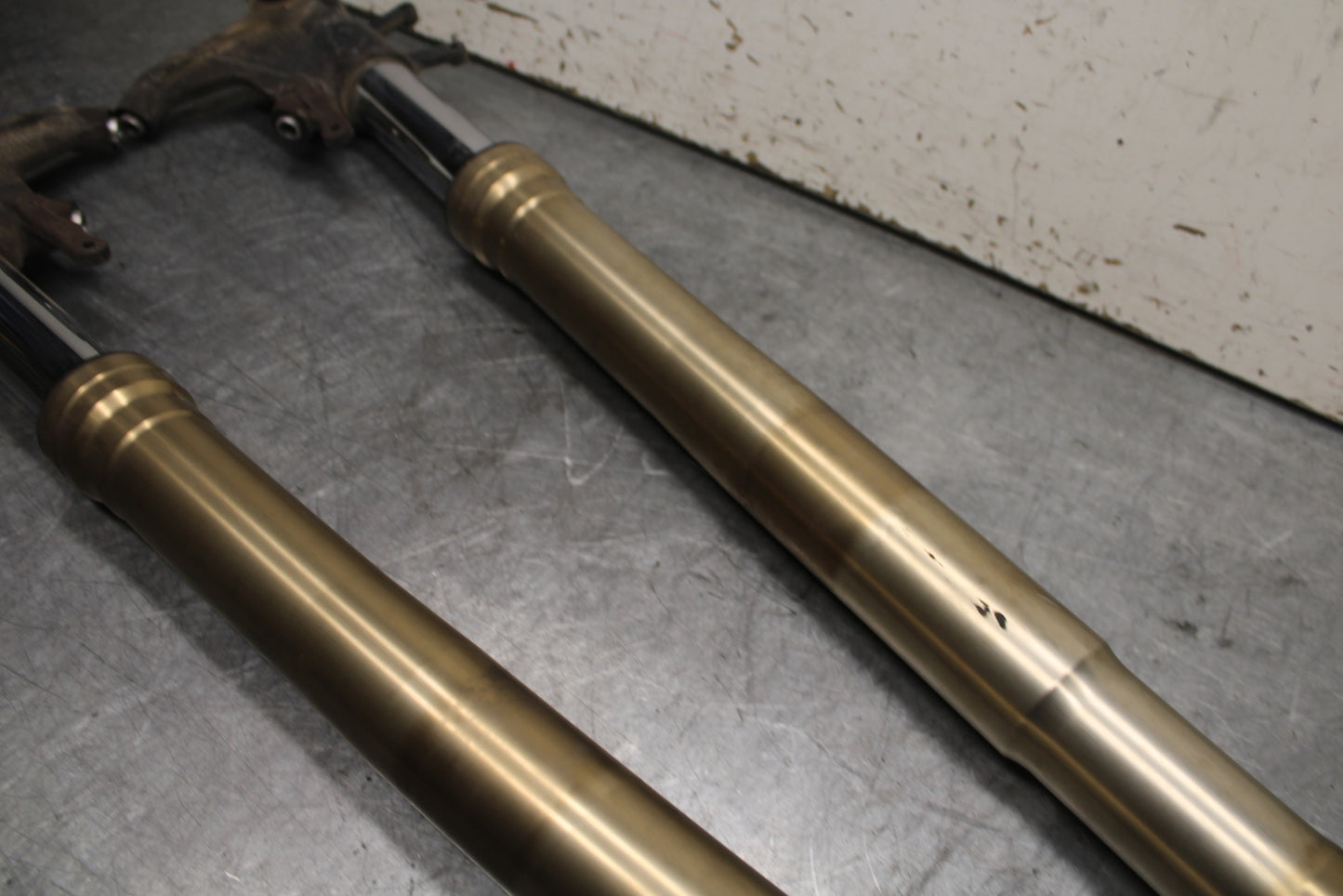 08-10 SUZUKI GSXR 600 FRONT FORKS SHOCK SUSPENSION SET PAIR  BB721