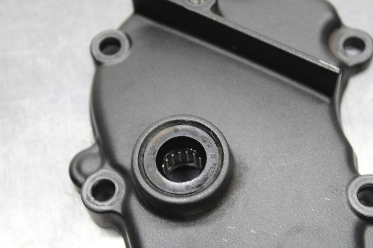 03-05 YAMAHA YZF R6  ENGINE MOTOR TIMING CHAIN COVER BB132