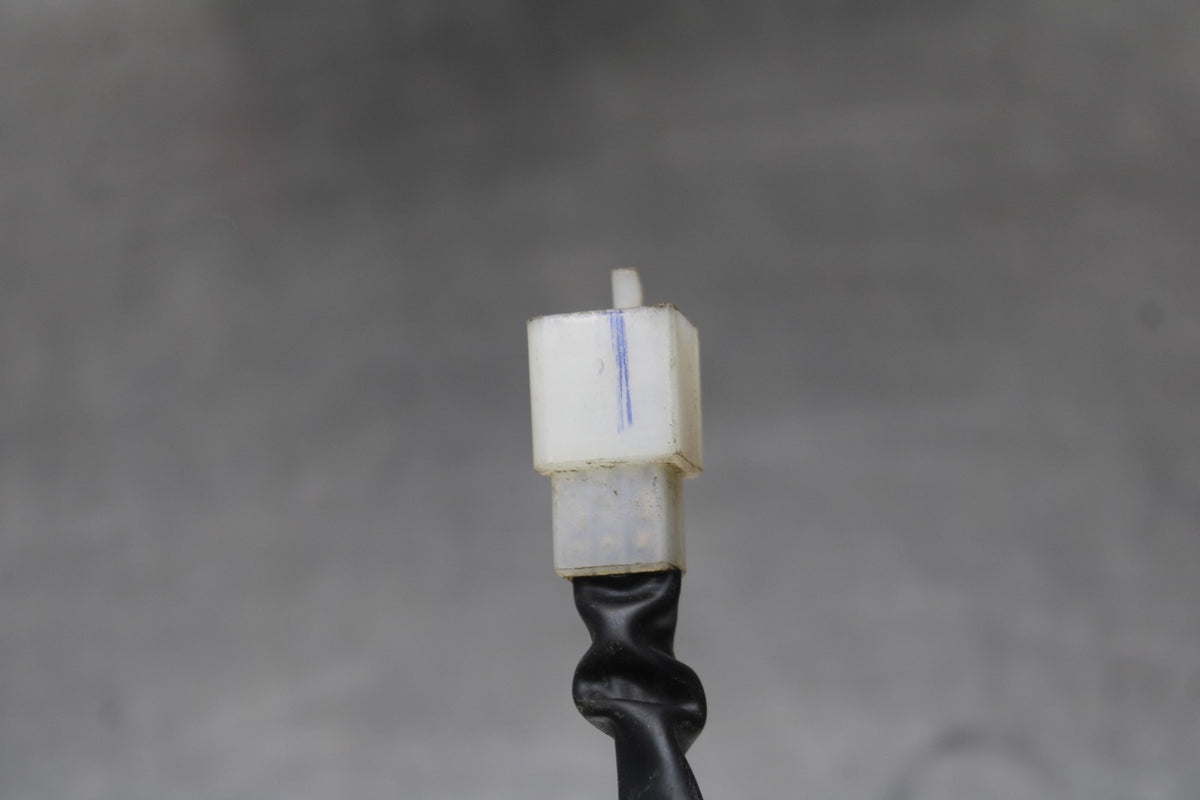 08 HONDA CBR125R RIGHT CLIP ON HANDLE KILL OFF START SWITCH SWITCHES BB804