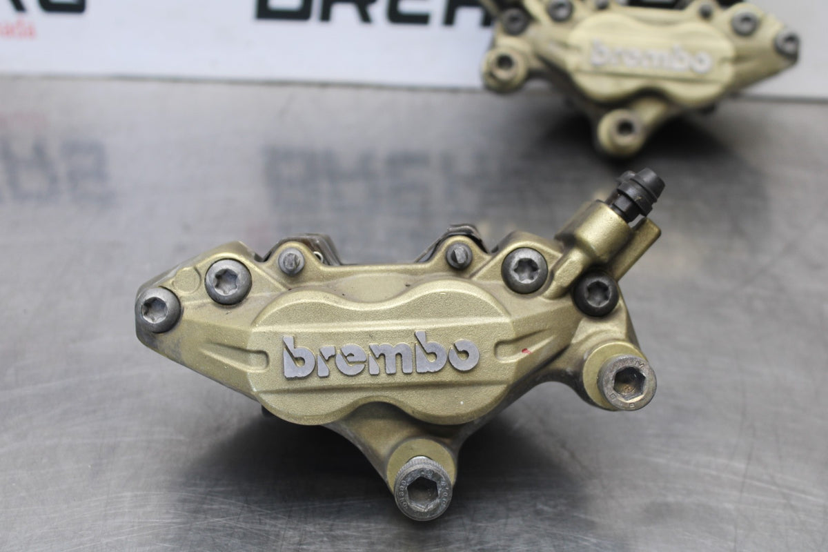 05 DUCATI SUPERSPORT 800 RIGHT LEFT FRONT BRAKE CALIPER SET PAIR CALIPERS BB913