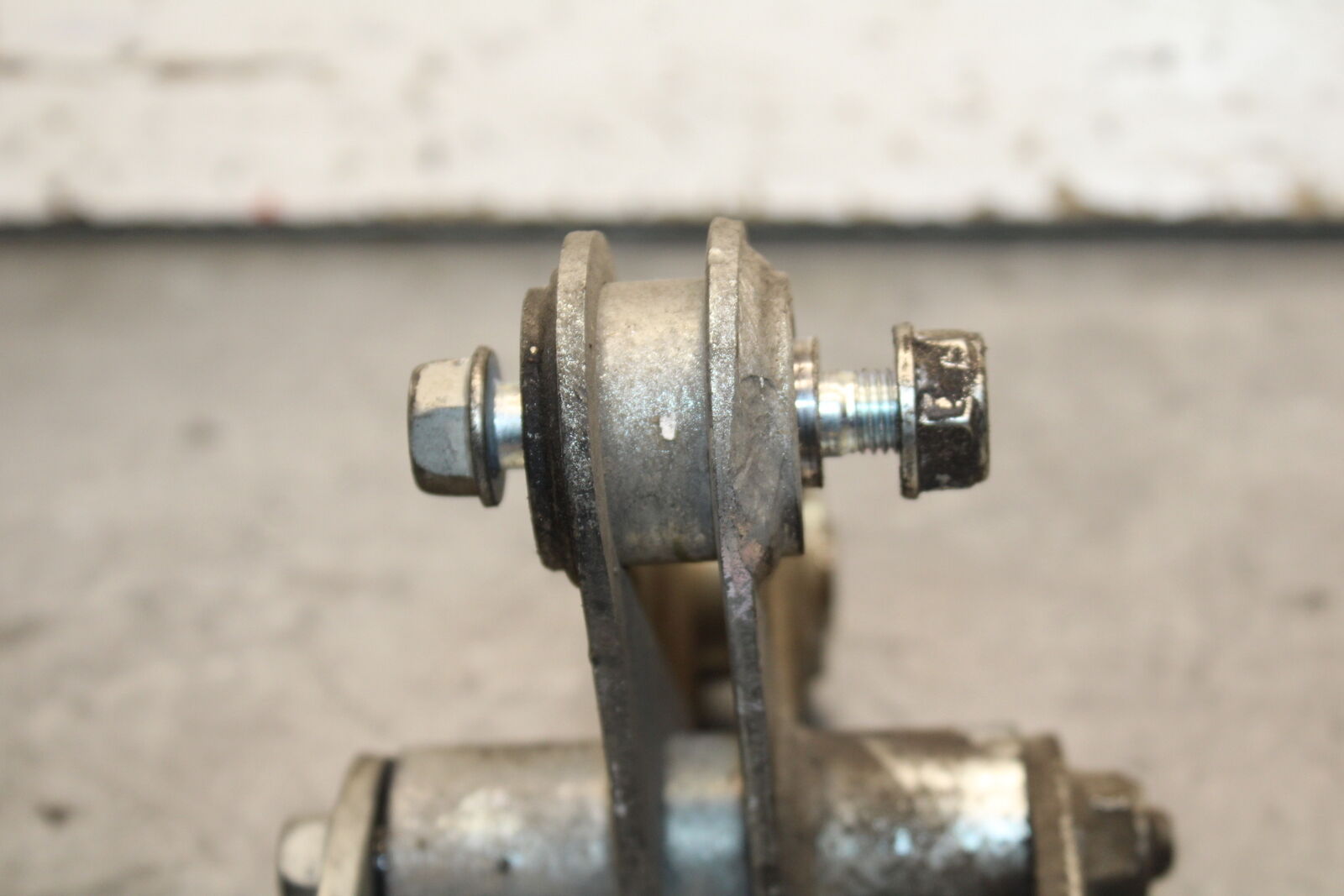 15-16 HONDA CB300F REAR DOGBONE SHOCK LINKAGE LINK BB740