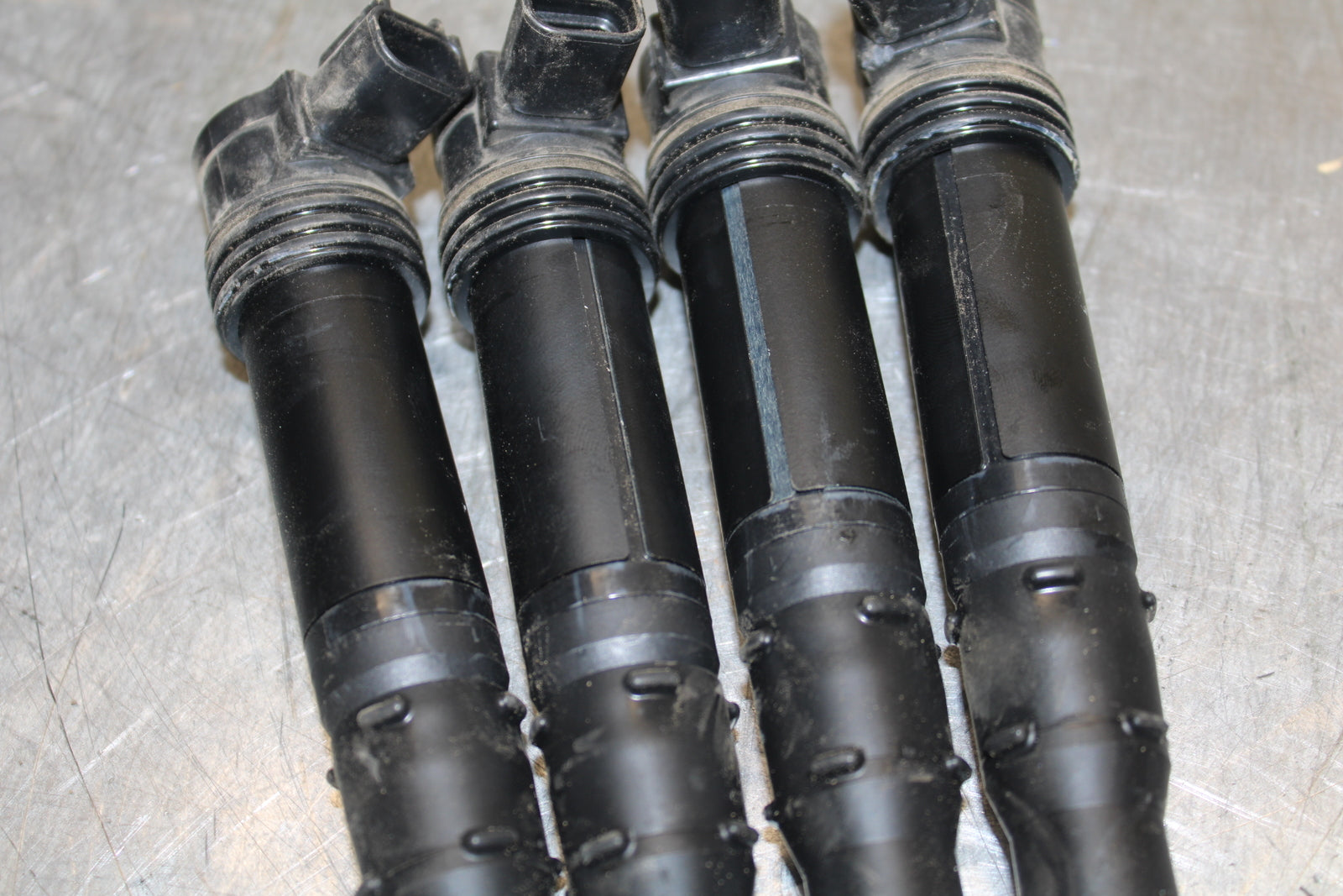 19-23 KAWASAKI NINJA ZX6R IGNITION COILS COIL SPARK PLUG CAPS BB701