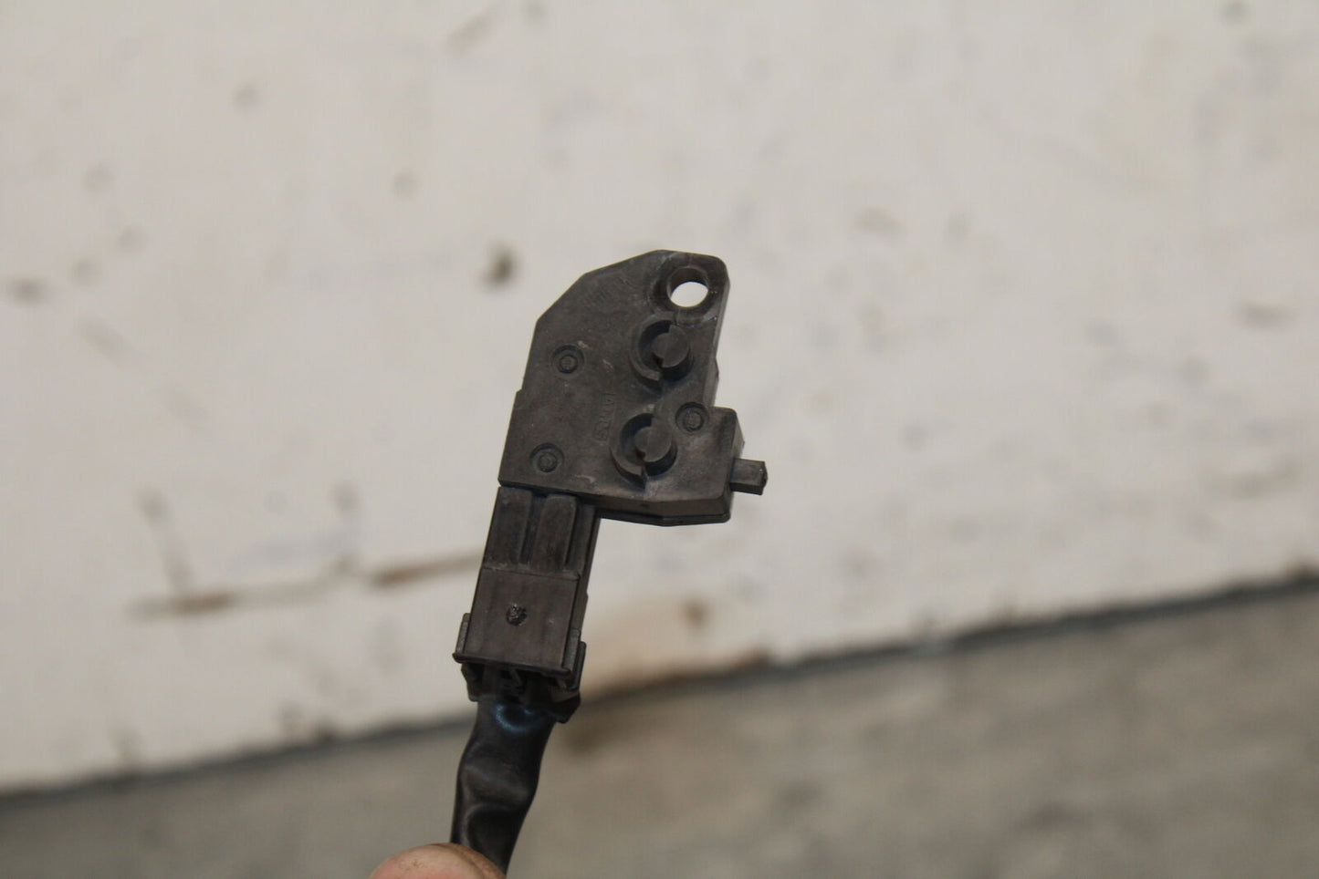 13-18 KAWASAKI NINJA ZX6R RIGHT CLIP ON HANDLE KILL OFF START SWITCHES  BB682