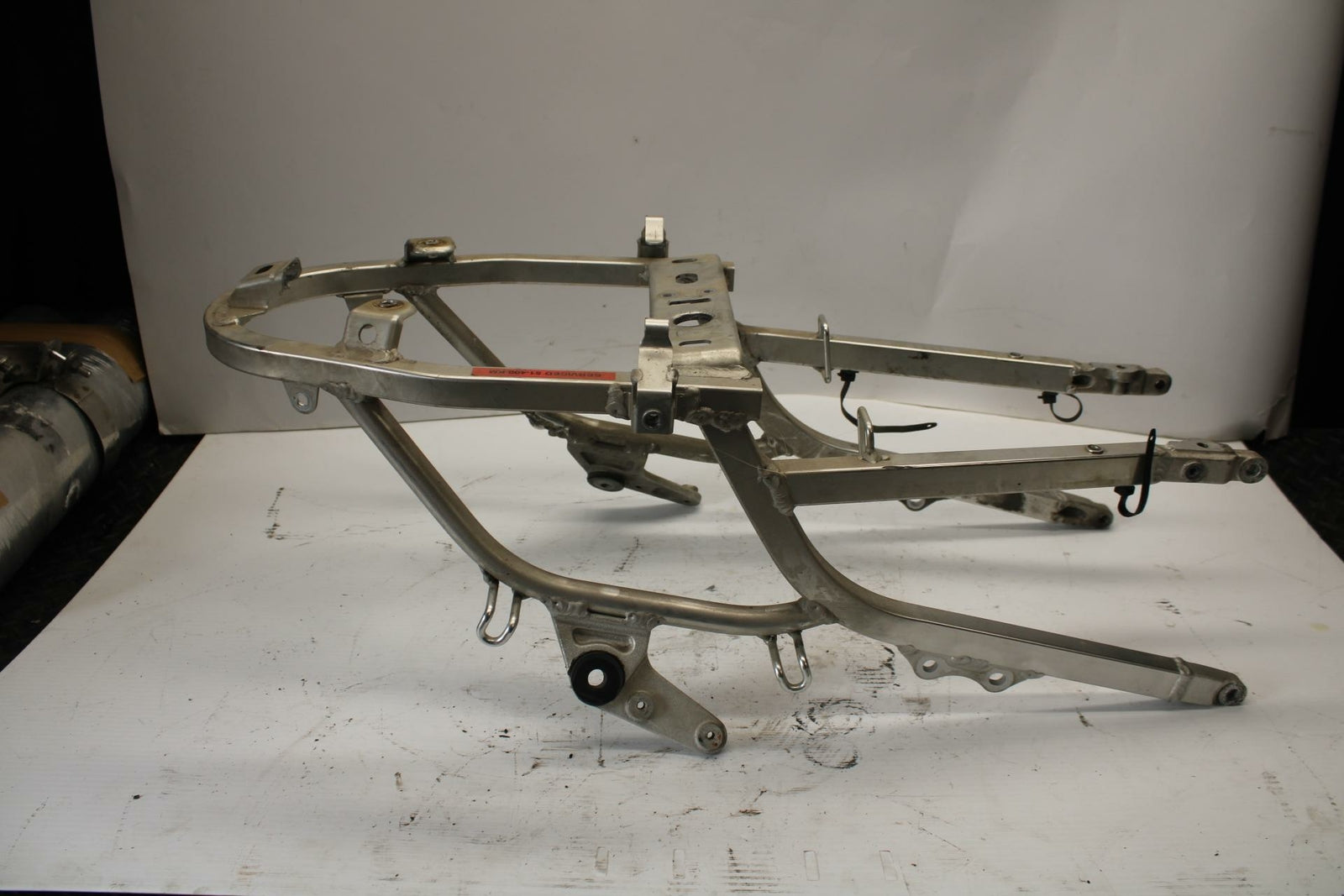 98-03 SUZUKI TL1000R REAR SUBFRAME BACK SUB FRAME BB267