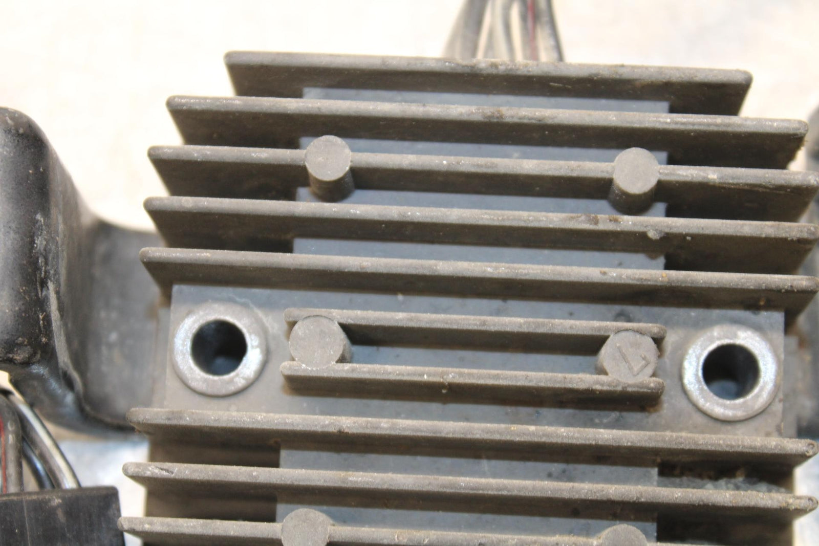 2005 Kawasaki Vulcan 1600 VN1600A Classic RECTIFIER VOLTAGE REGULATOR BB574