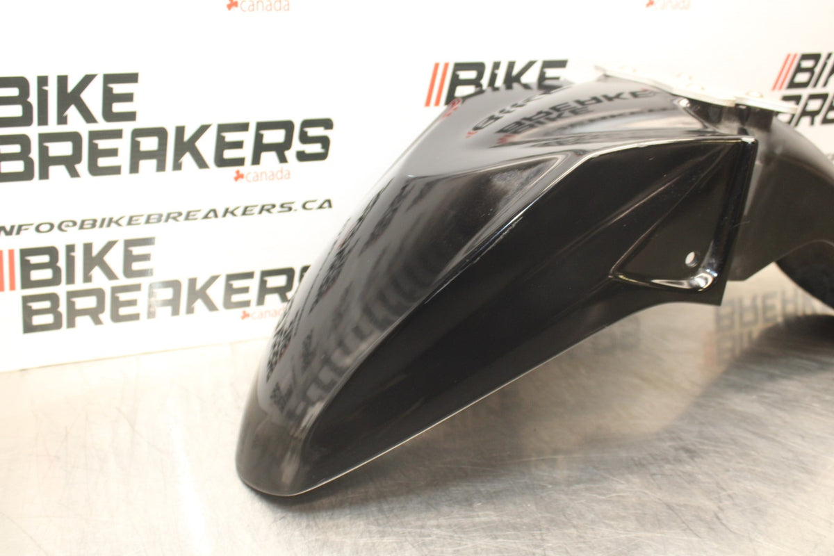 15 SUZUKI GW250F FRONT WHEEL FENDER COWL FAIRING BB789