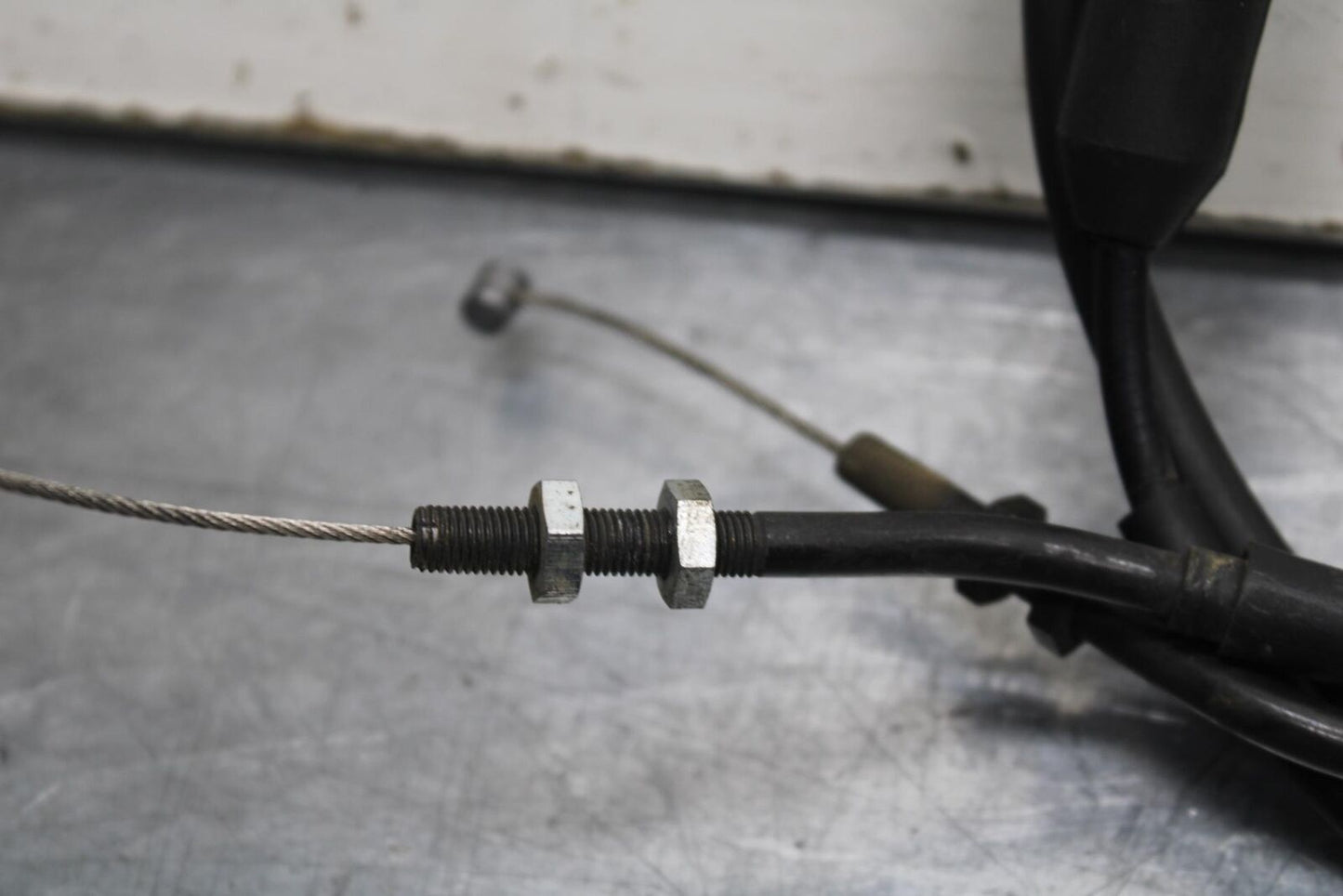 08-11 TRIUMPH SPEED TRIPLE RIGHT THROTTLE GRIP CABLE BB102