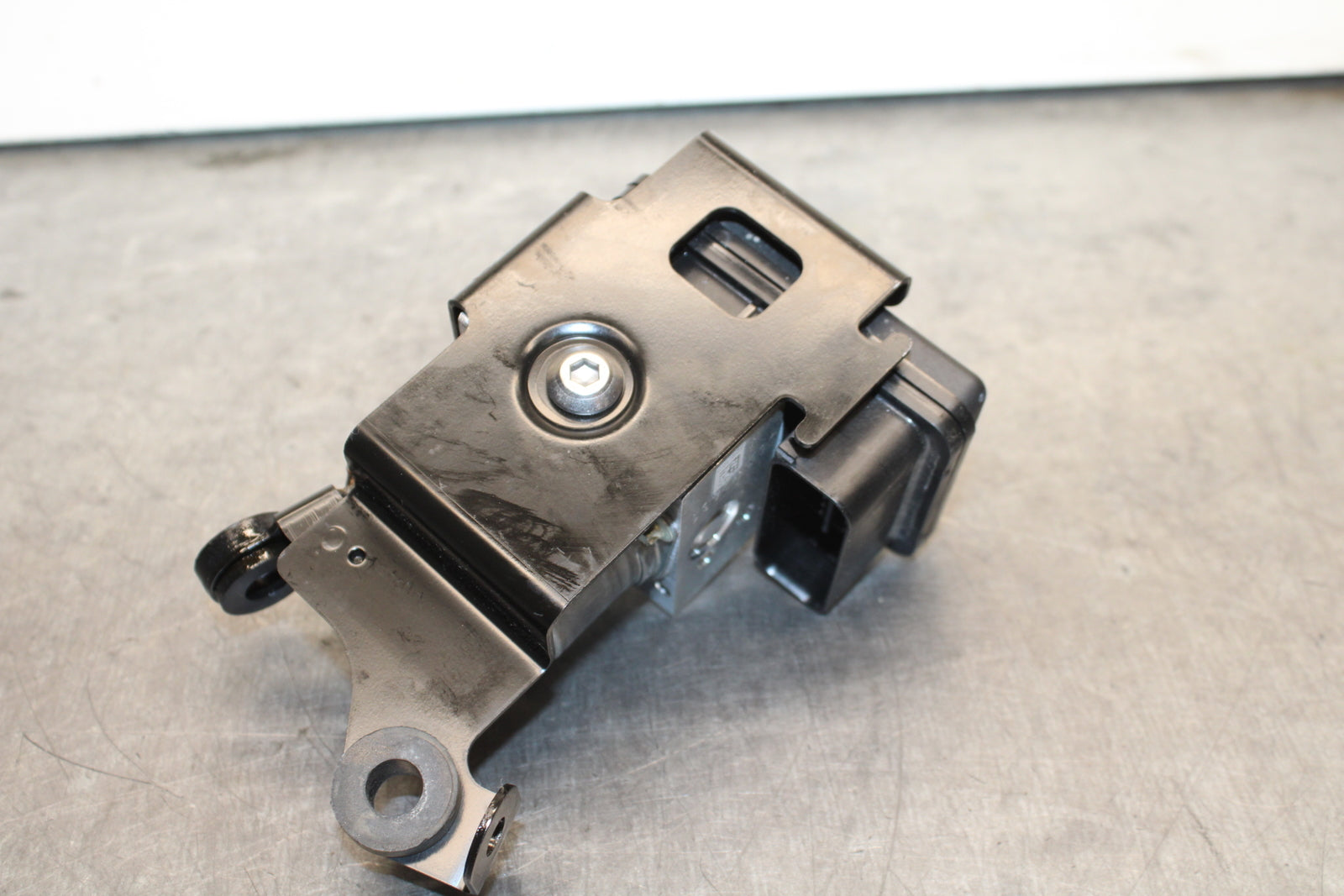 19-23 KAWASAKI NINJA ZX6R ABS PUMP UNIT MODULE BB749