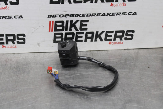 13-16 KTM 390 DUKE LEFT CLIP ON HANDLE HORN SIGNALS SWITCH SWITCHES BB649