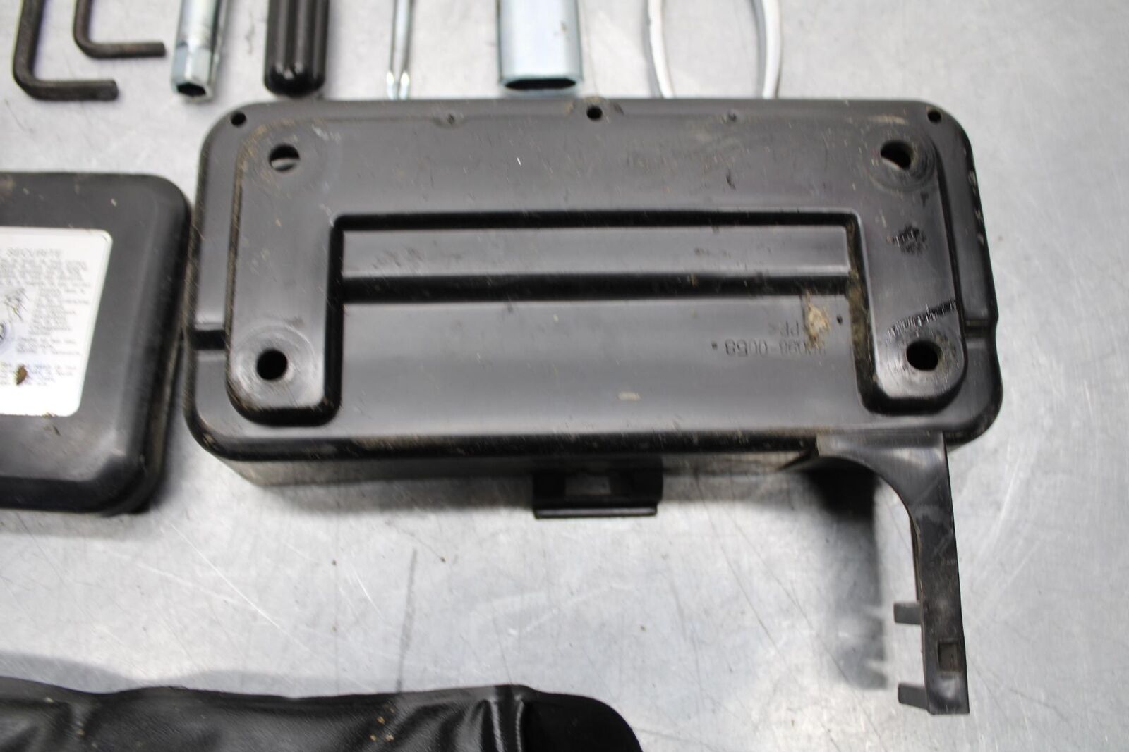 2012 Kawasaki Ninja ZX14R ZX1400E STOCK TOOLS OEM TOOL BAG KIT SET BB60