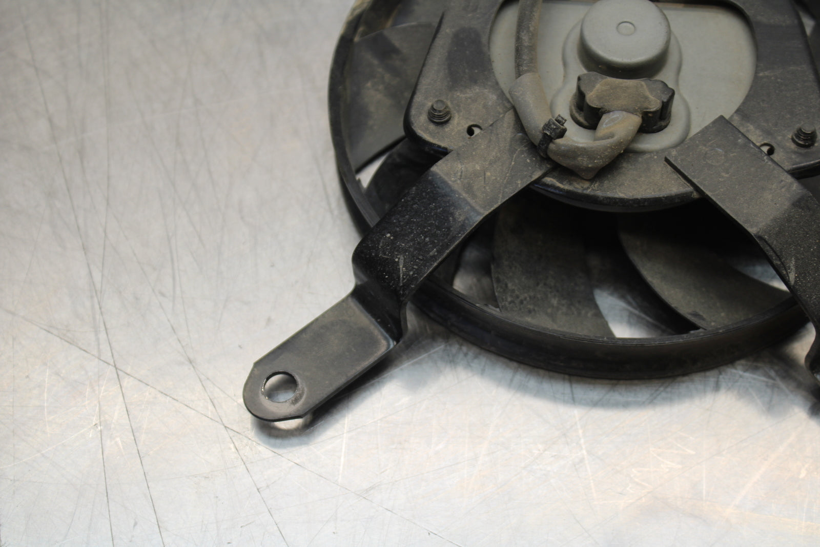 09-15 YAMAHA FZ6R ENGINE RADIATOR COOLING FAN BB161