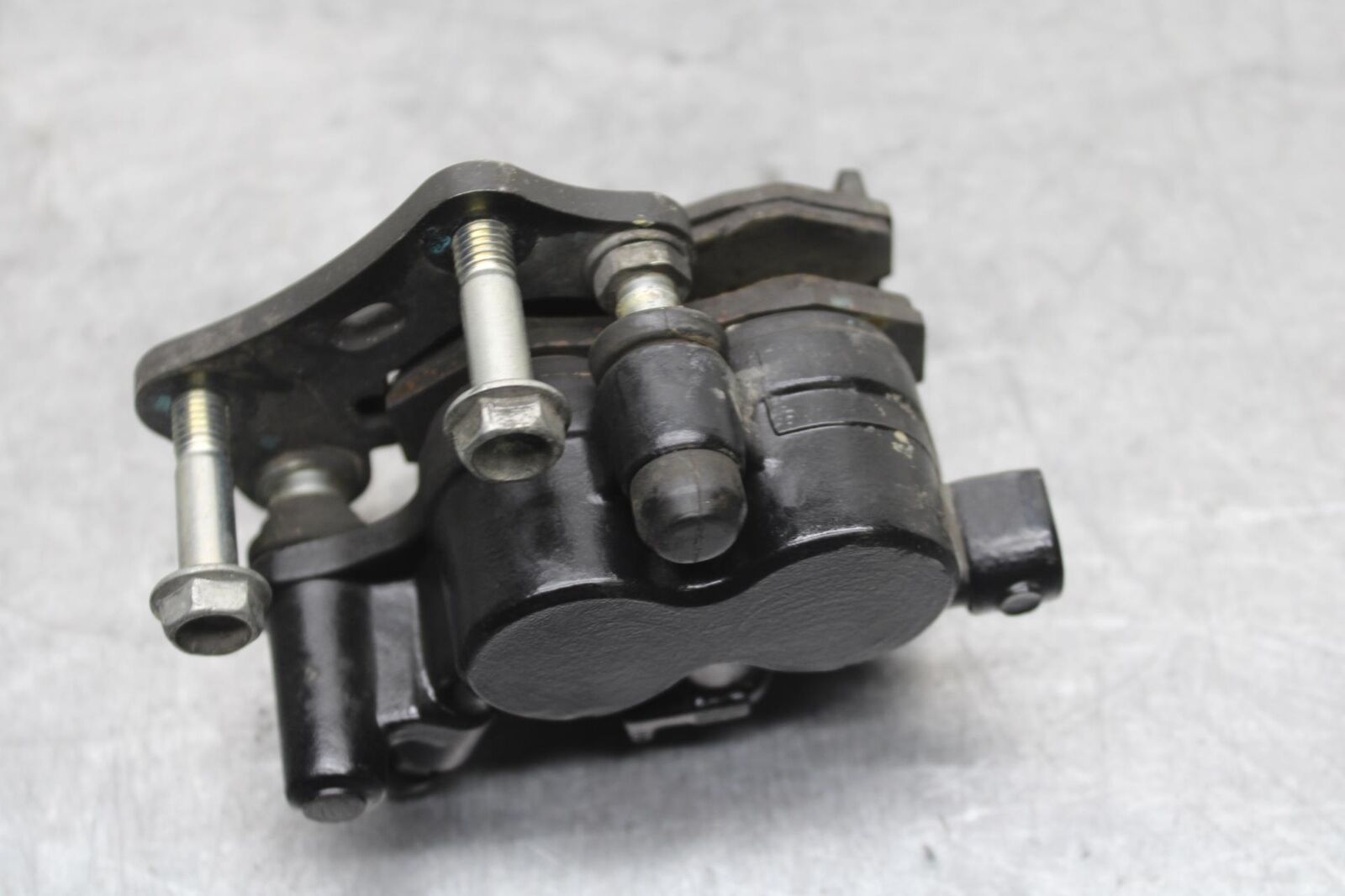 15-16 KAWASAKI EX300 FRONT BRAKE CALIPER BB635