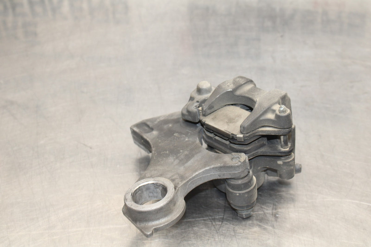 08-09 YAMAHA YZF R6S REAR BACK BRAKE CALIPER W MOUNT BRACKET BB796