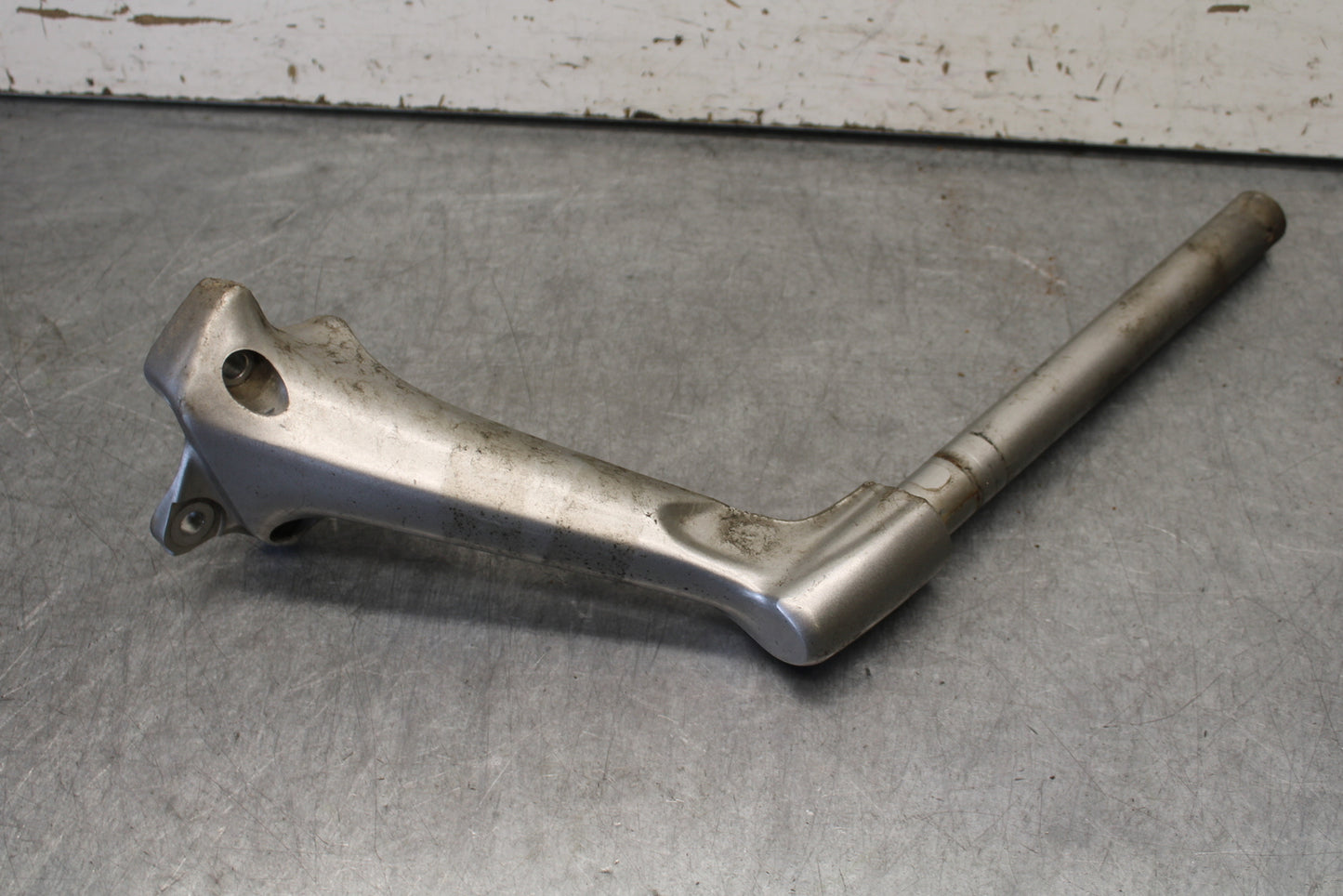 04-12 HONDA ST1300A RIGHT HANDLEBAR  BB669