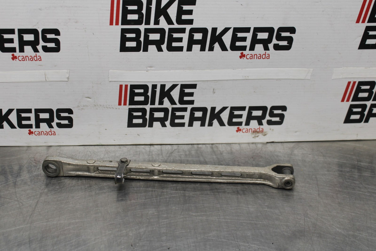 84 HONDA INTERCEPTOR 1000 VF1000F REAR BACK BRAKE TORQUE ROD SHAFT BAR BB878