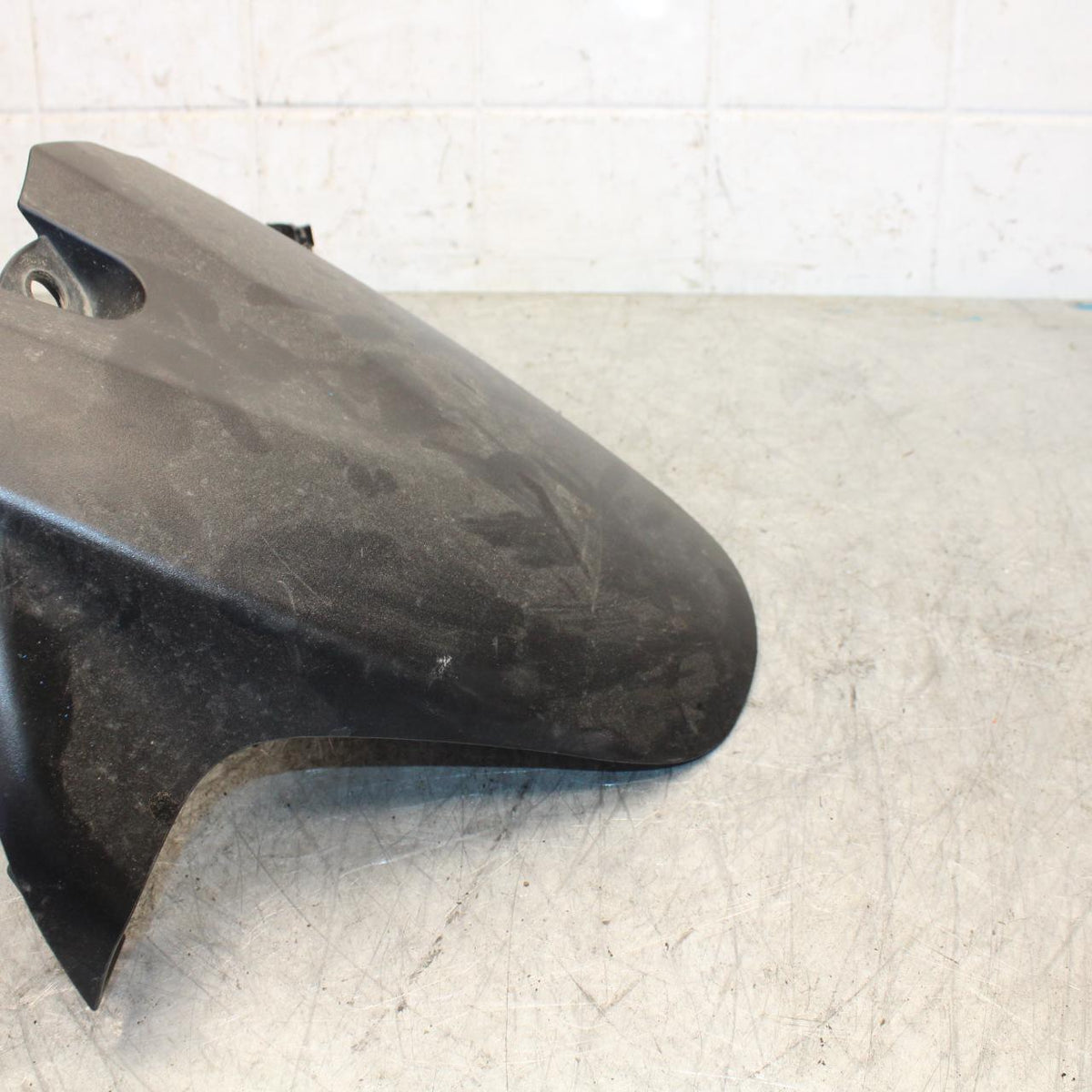 08-10 SUZUKI GSXR600 REAR BACK WHEEL TIRE HUGGER FENDER BB430