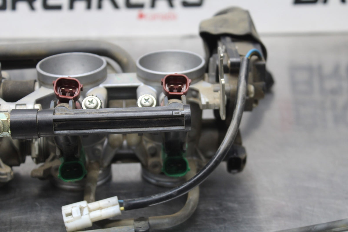 08-10 SUZUKI GSXR 600 MAIN FUEL INJECTORS / THROTTLE BODIES BB835