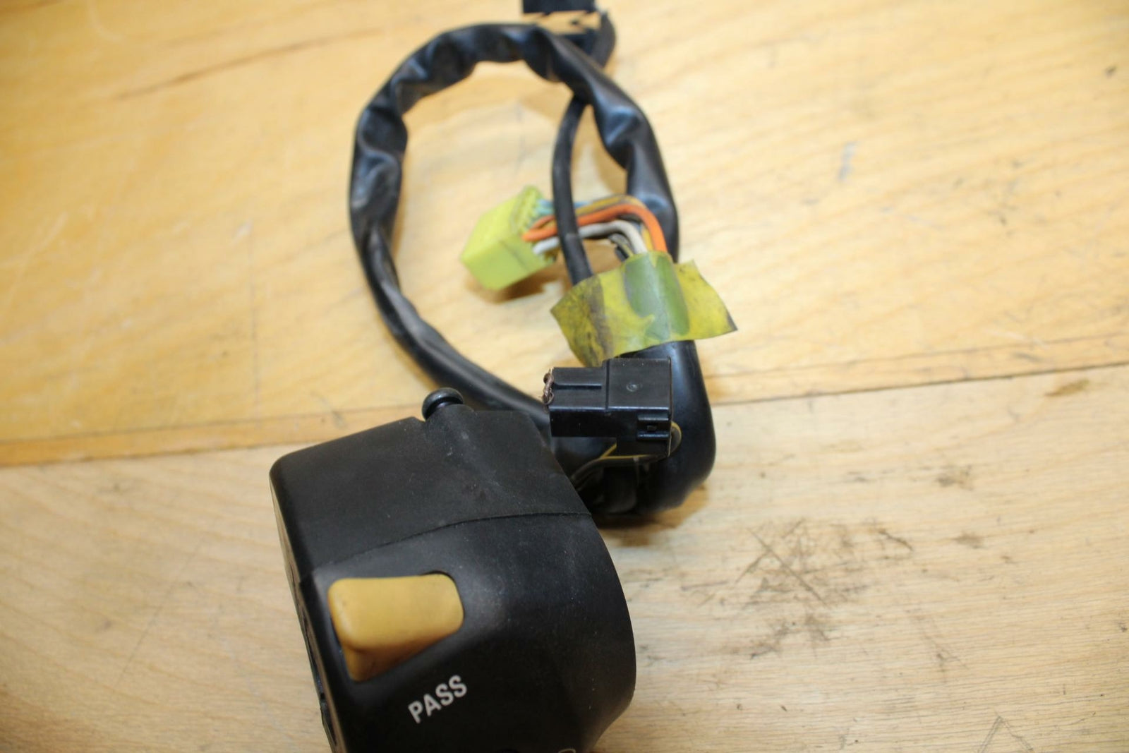 07-08 SUZUKI SV650 LEFT CLIP ON  HORN SIGNALS SWITCH SWITCHES 37400-17G10 BB316
