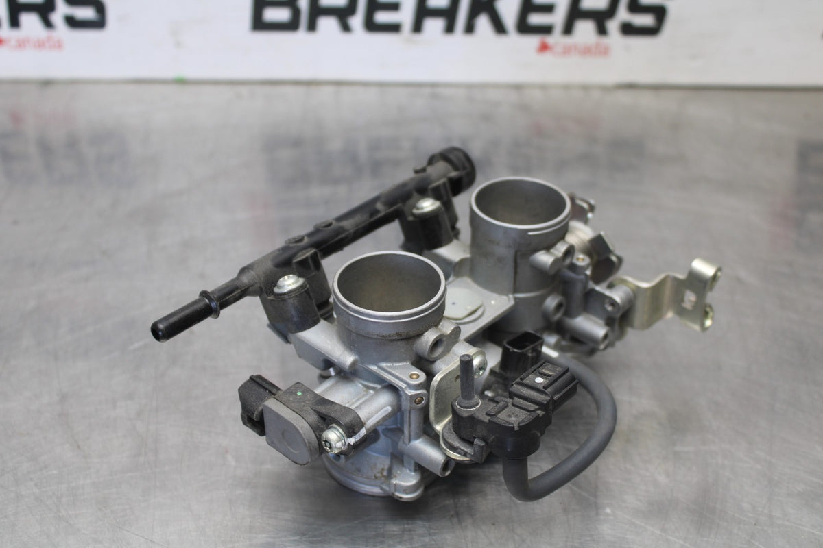 24-25 KAWASAKI ELIMINATOR 450 THROTTLE BODY BODIES BB869