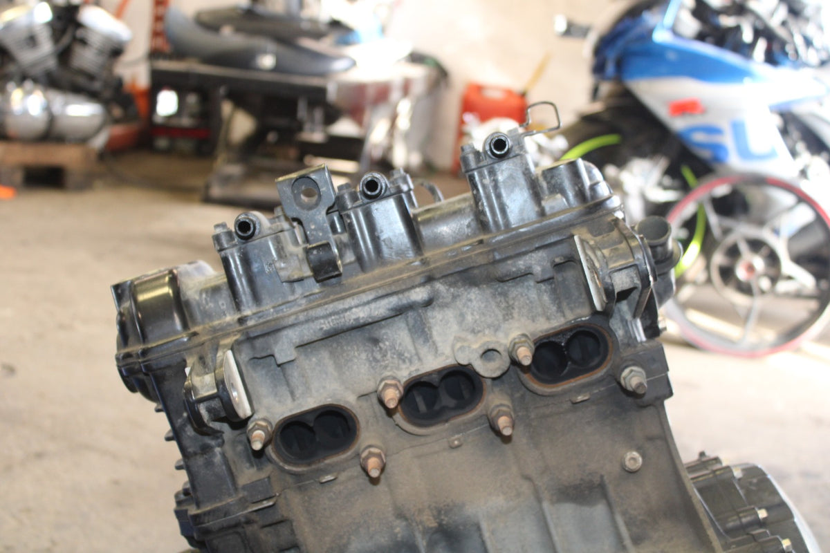 05-08 TRIUMPH SPEED TRIPLE 1050 ENGINE MOTOR BB933