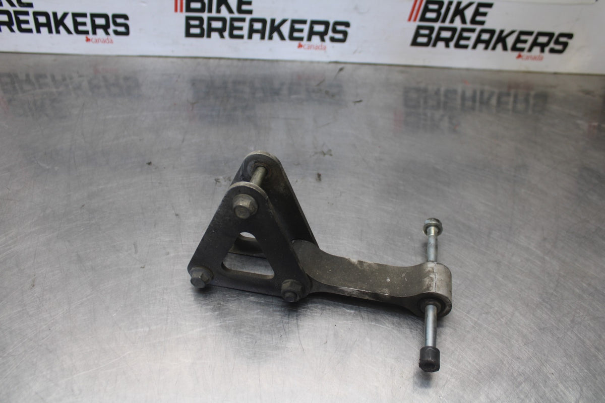 00-01 HONDA CBR929RR REAR DOGBONE SHOCK LINKAGE LINK BB925