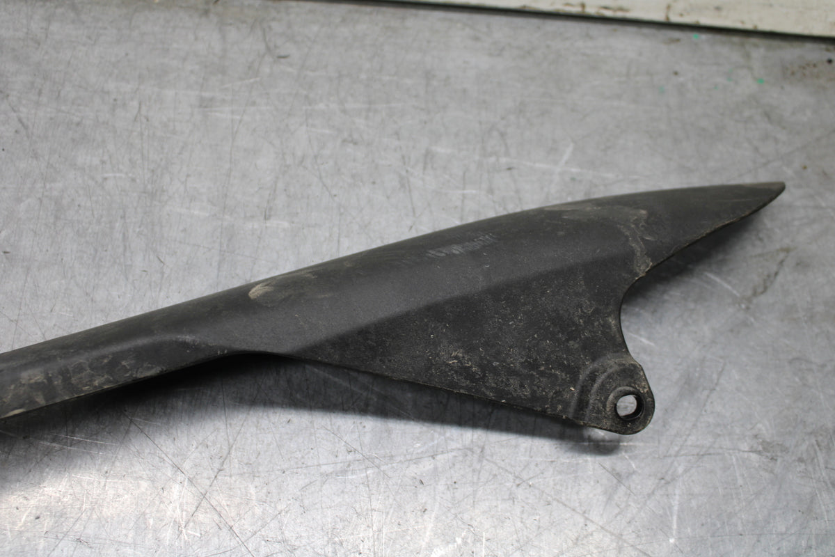 24-25 KAWASAKI NINJA ZX6R REAR BACK DRIVE CHAIN GUARD COVER SHIELD BB726