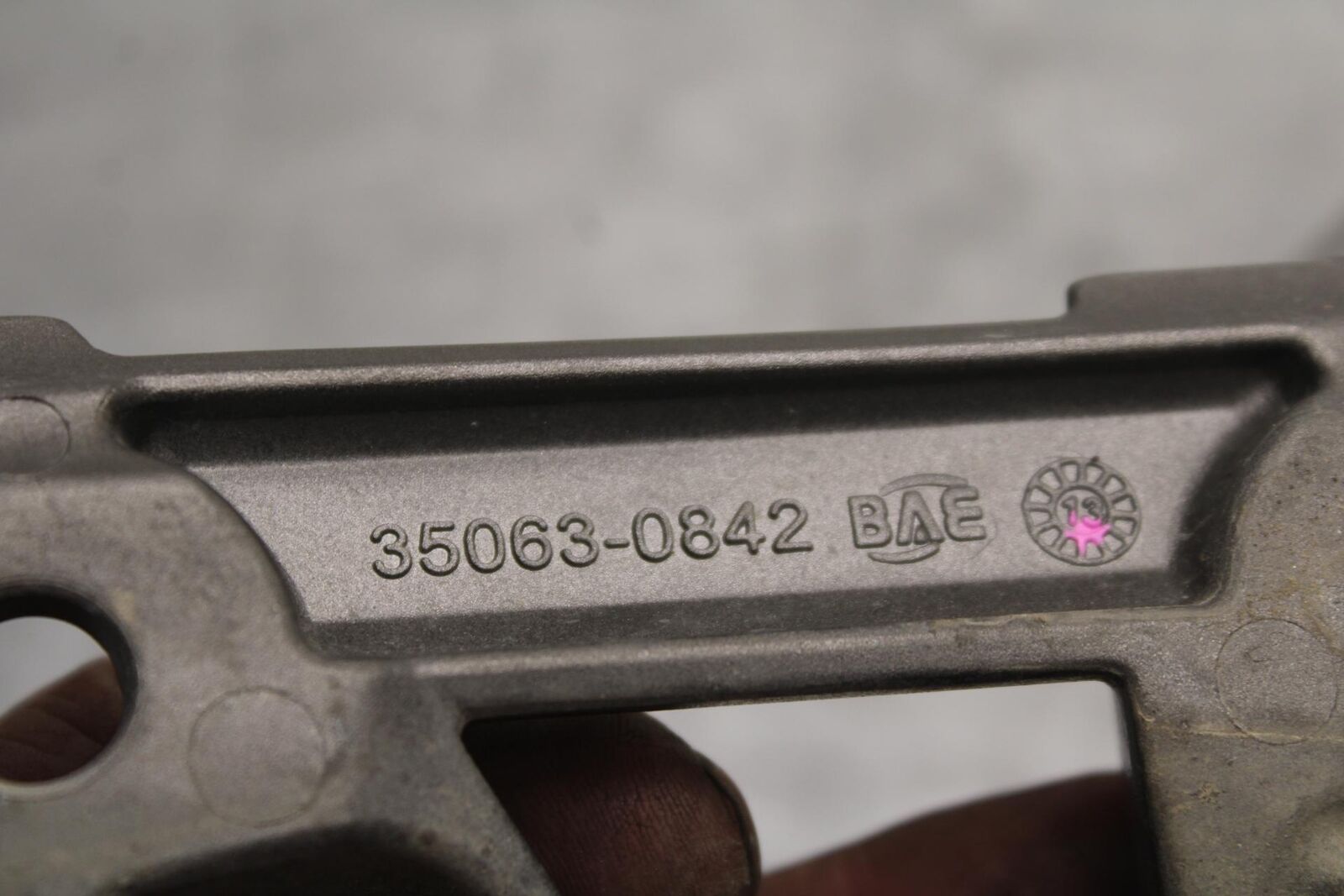 15-16 KAWASAKI EX300 REAR BACK PASSENGER PEG SET PAIR BB635