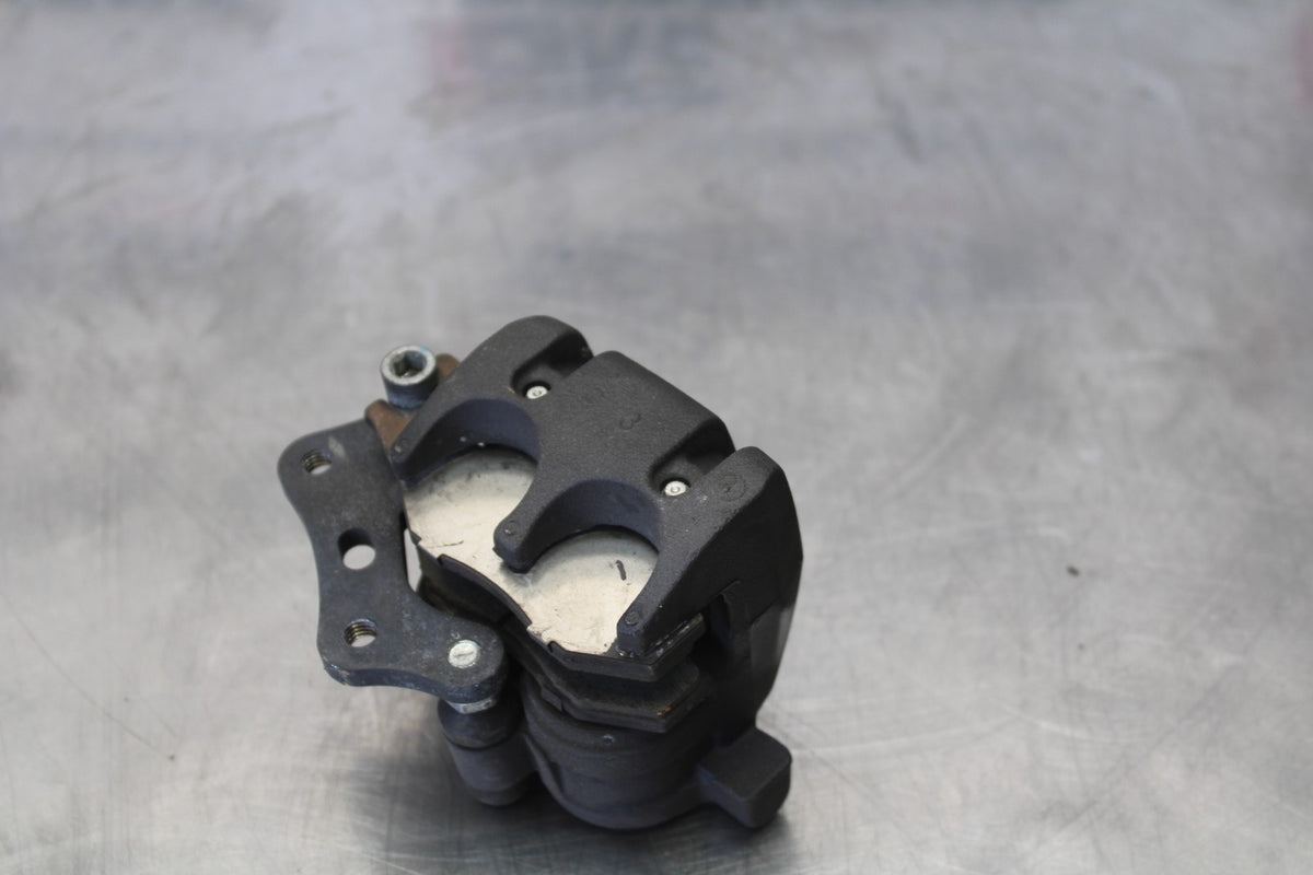 24-25 KAWASAKI ELIMINATOR 450 LEFT FRONT BRAKE CALIPER BB869
