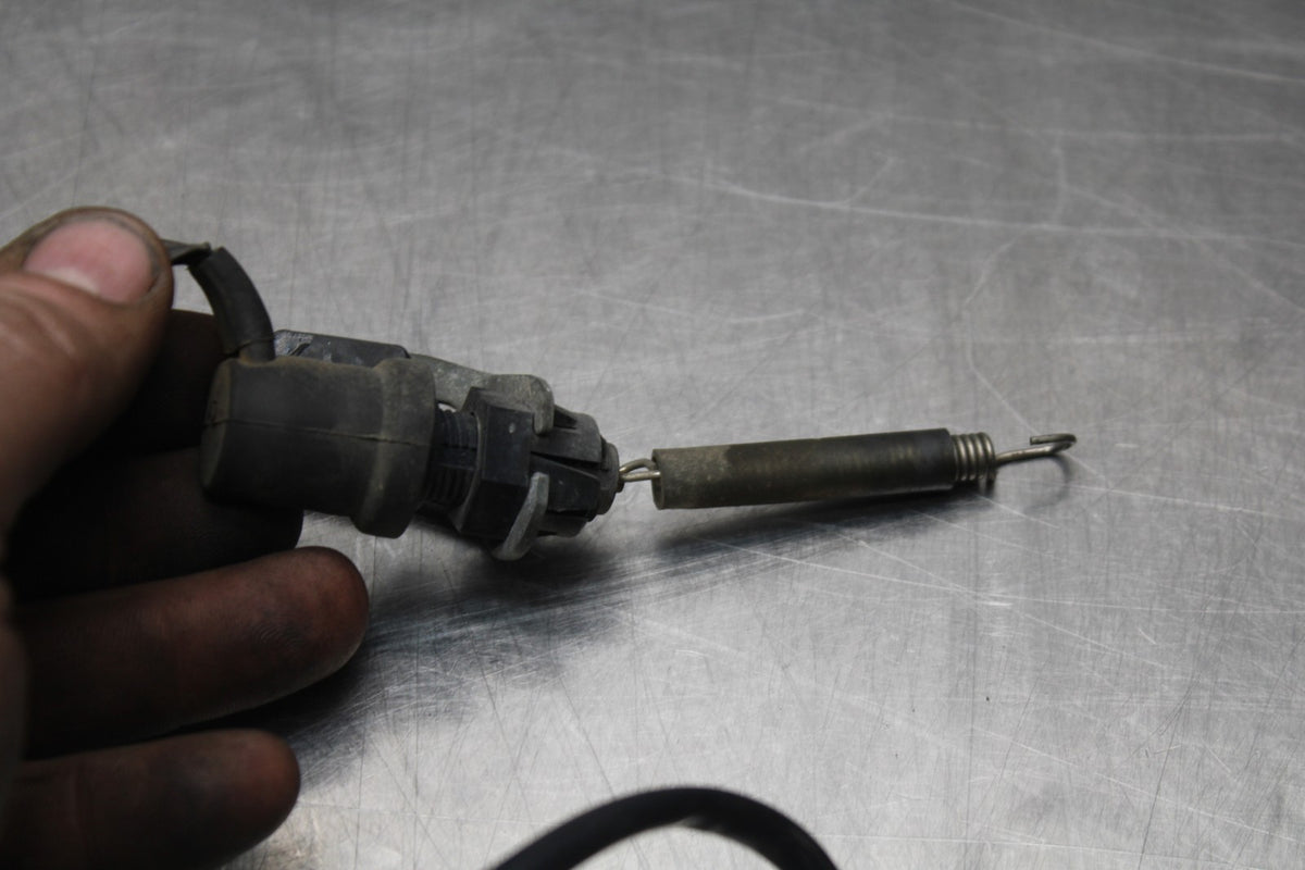 05 YAMAHA YZF R6 REAR BRAKE STOP SWITCH BB858