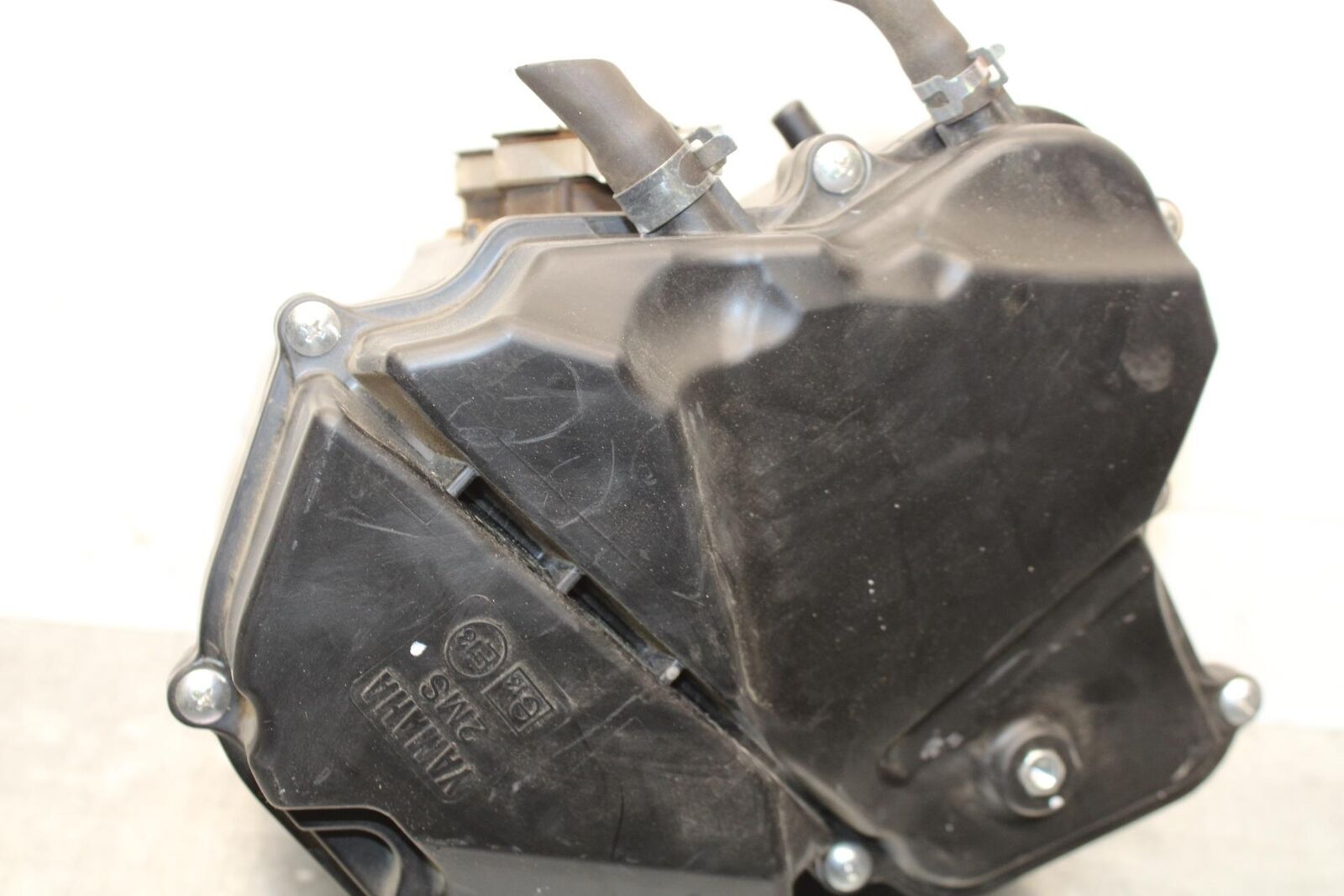 19-21 YAMAHA YZF R3 AIRBOX AIR INTAKE FILTER BOX 1WD-E4422-00-00 BB588