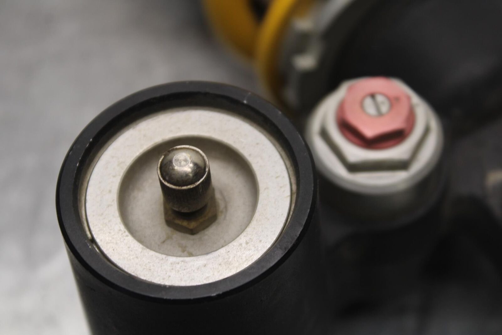 06-07 SUZUKI GSXR 600 750 REAR BACK SHOCK ABSORBER SUSPENSION BB630