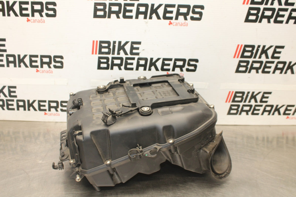24 APRILIA TUONO V4 1100 FACTORY ABS AIRBOX AIR INTAKE FILTER BOX BB887