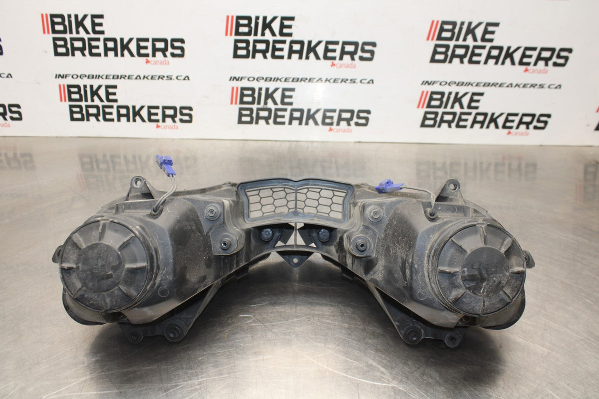 08-09 YAMAHA YZF R6S FRONT HEADLIGHT HEAD LIGHT LAMP BB796