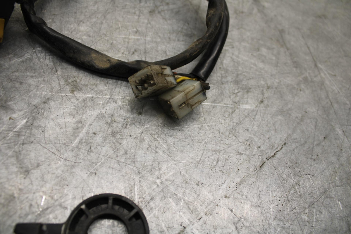 1993 Suzuki GSXR1100W LEFT CLIP ON HANDLE HORN SIGNALS SWITCH CHOKE BB46