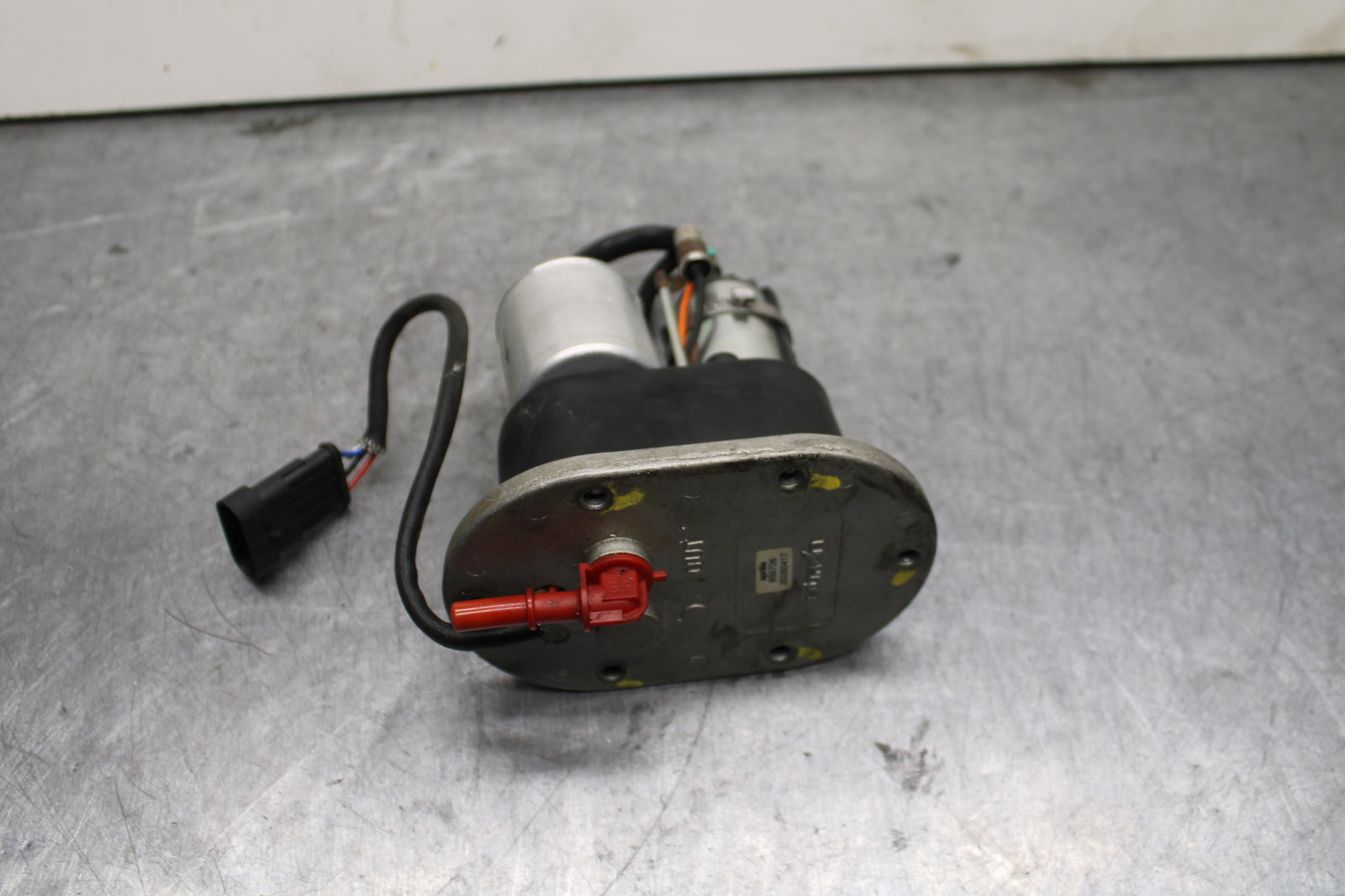 10-11 APRILIA RSV4 R FUEL PUMP GAS PETROL SENDER UNIT BB120