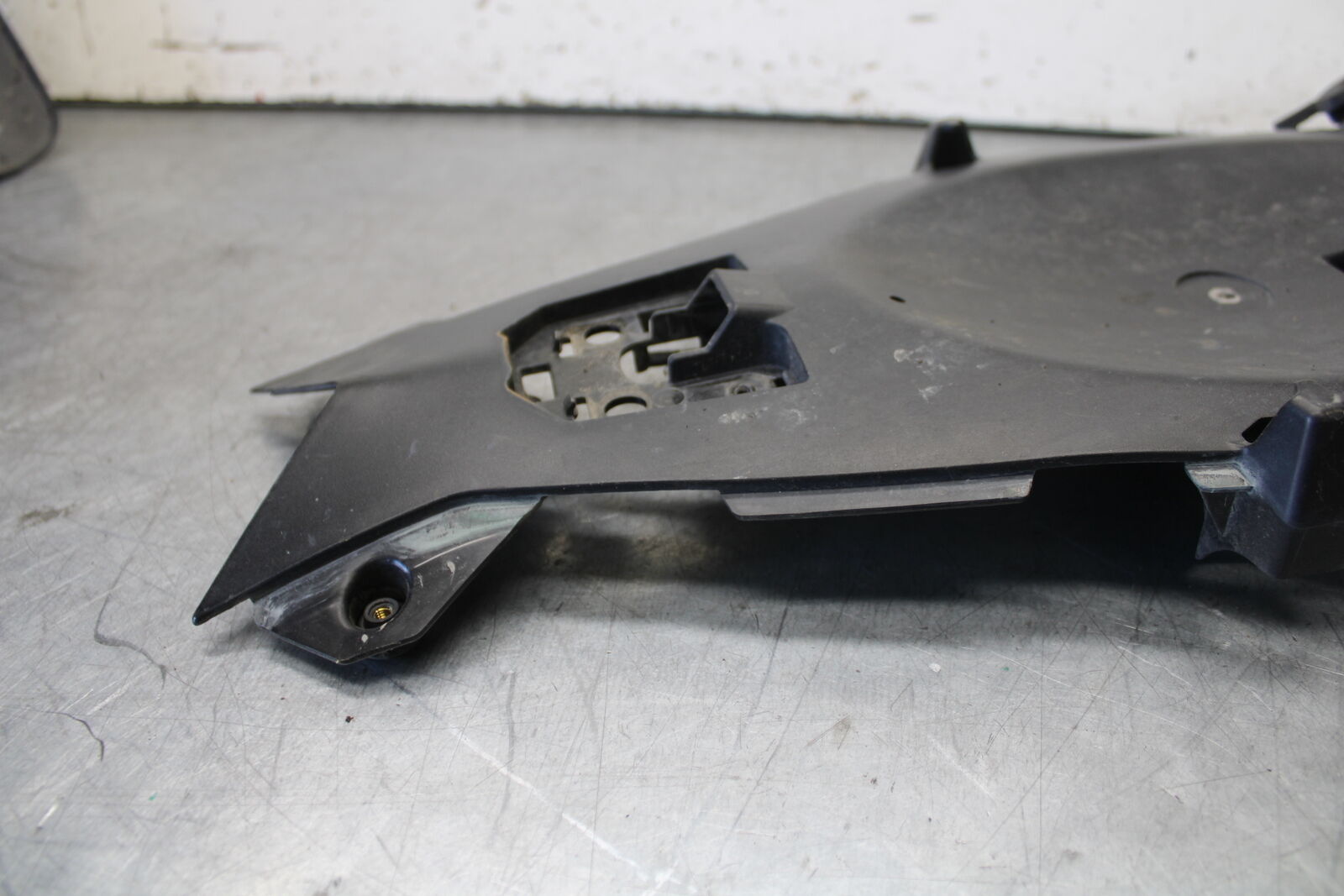 12-17 KAWASAKI ER-6N Z650 REAR BACK TAIL UNDERTAIL FAIRING COWL FENDER BB709