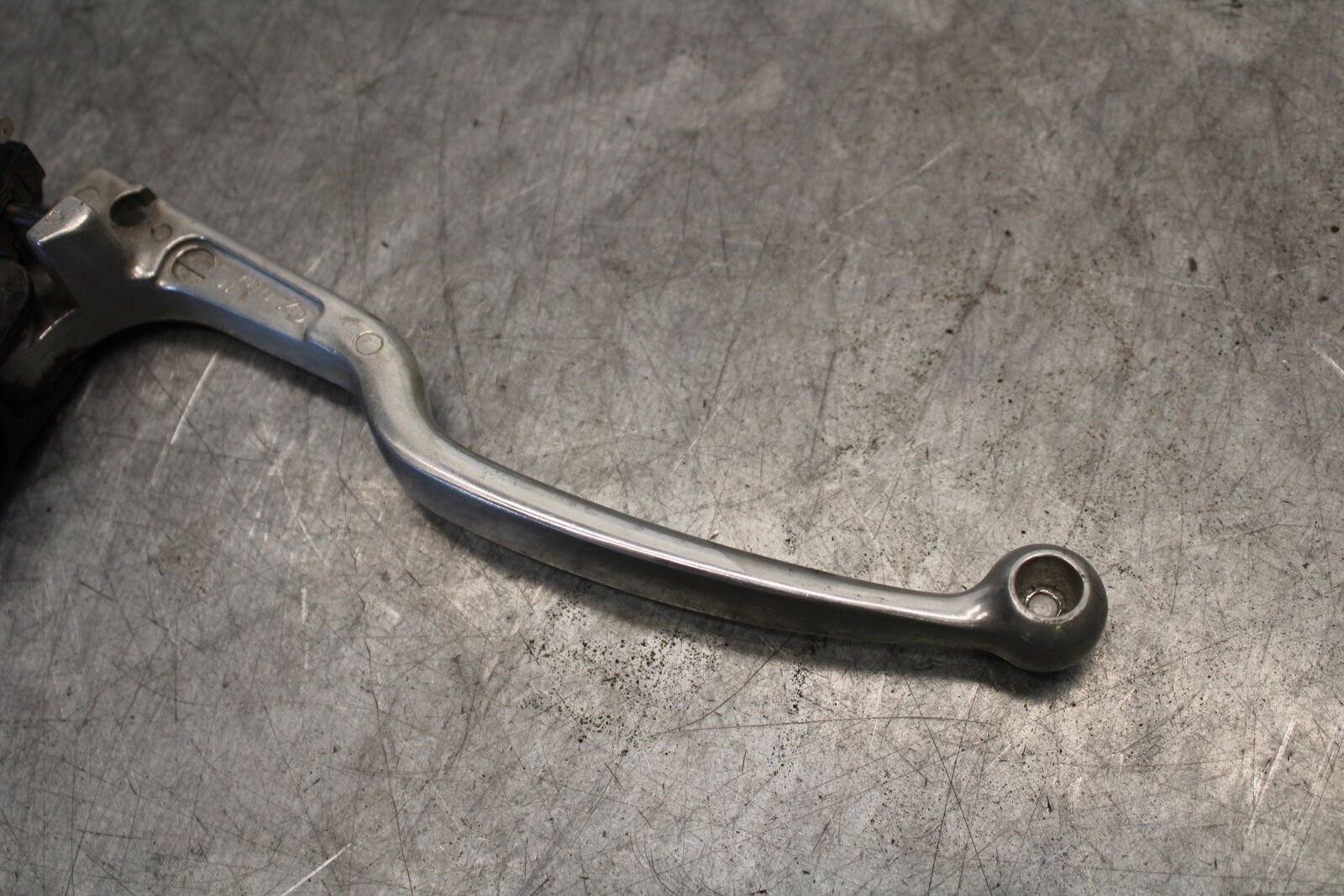 05-06 HONDA CBR600RR CLUTCH PERCH MOUNT WITH LEVER  BB655