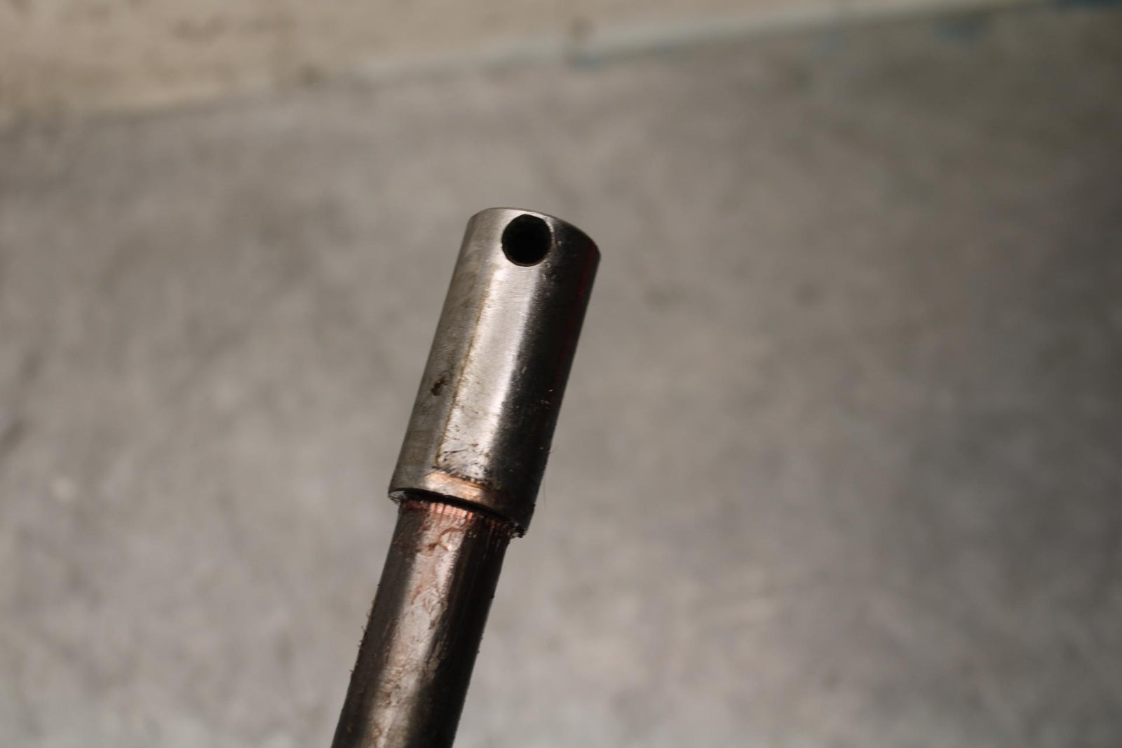 1977 Yamaha XS750 FRONT WHEEL RIM AXLE PIVOT BOLT 341-25181-01-00 BB554