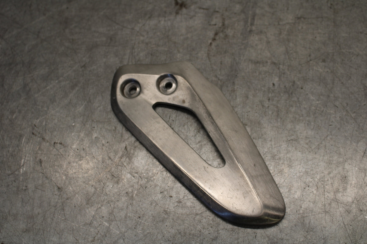 19-21 TRIUMPH SPEED TWIN 1200 LEFT REARSET REAR SET HEEL GUARD COVER  BB653