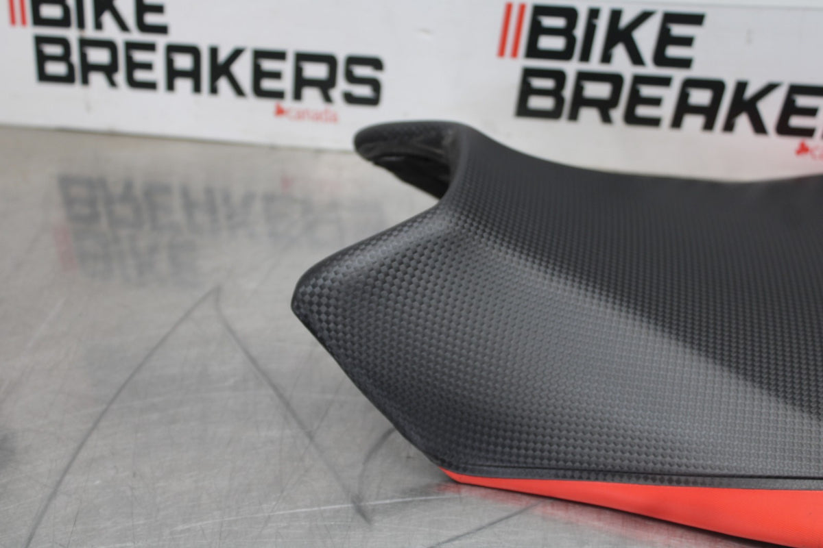 15 APRILIA RSV4 FACTORY APRC ABS FRONT DRIVERS SEAT PAD SADDLE PILLION BB901